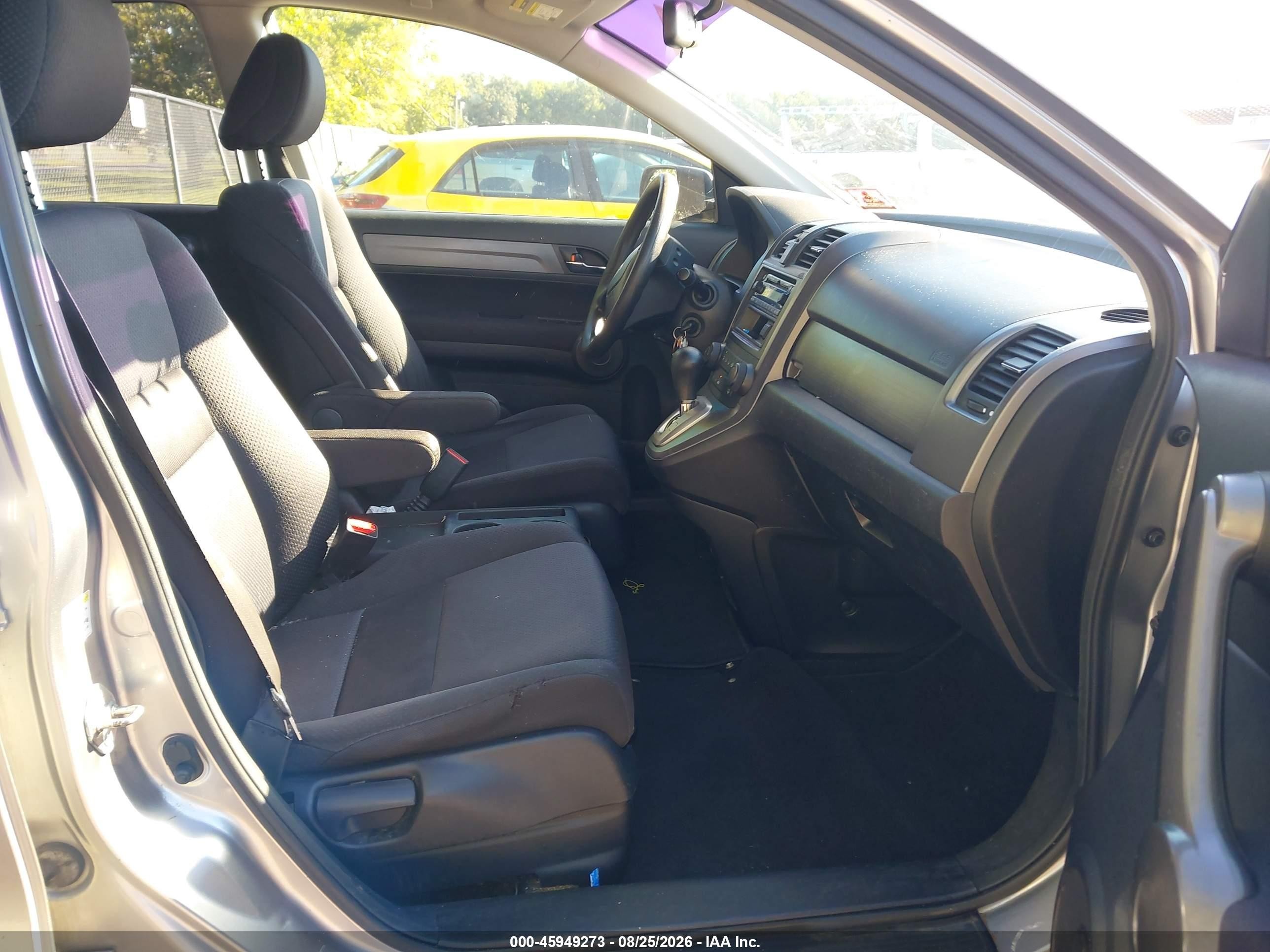 2008 Honda Cr-v Lx Silver vin: JHLRE48398C070737
