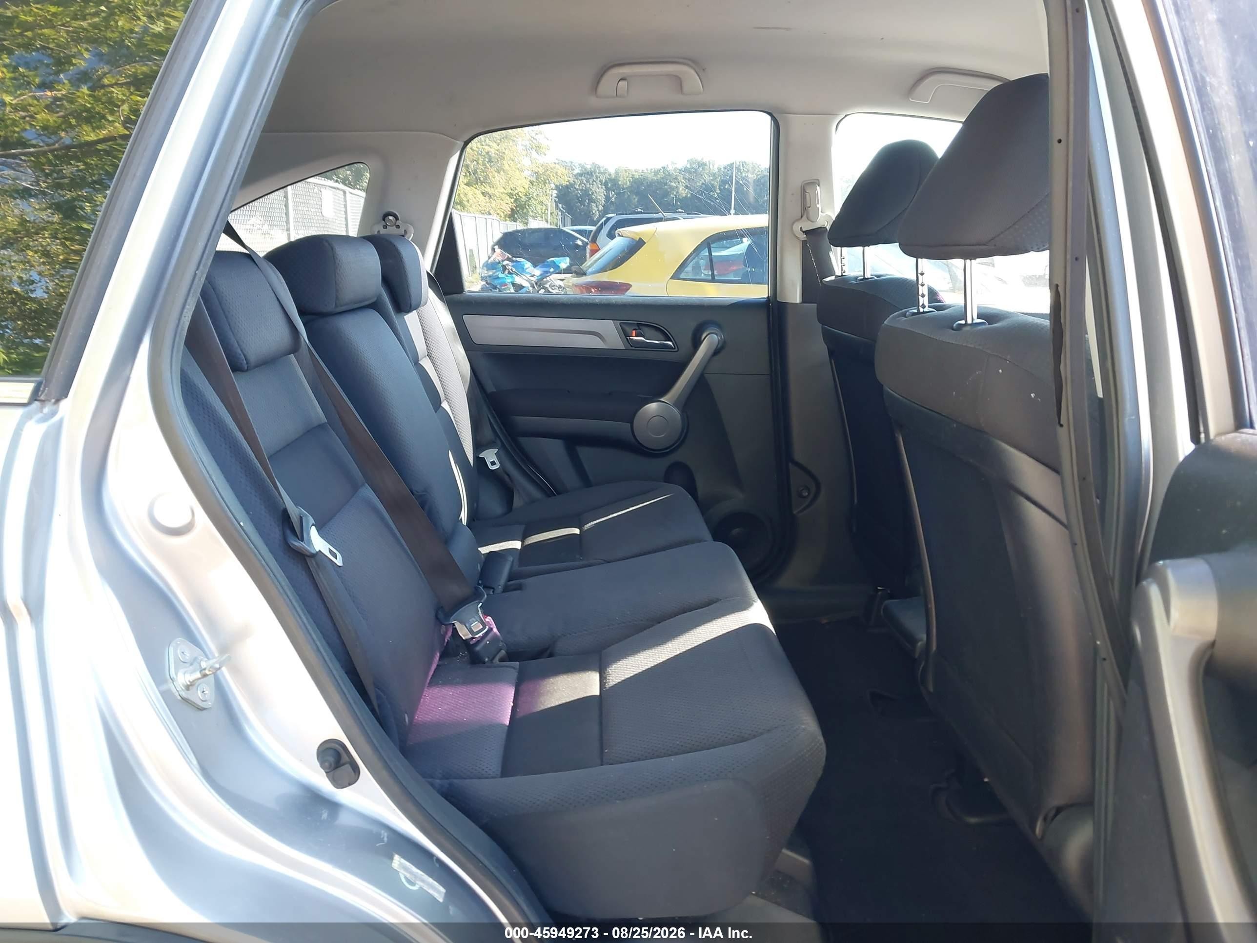 2008 Honda Cr-v Lx Silver vin: JHLRE48398C070737