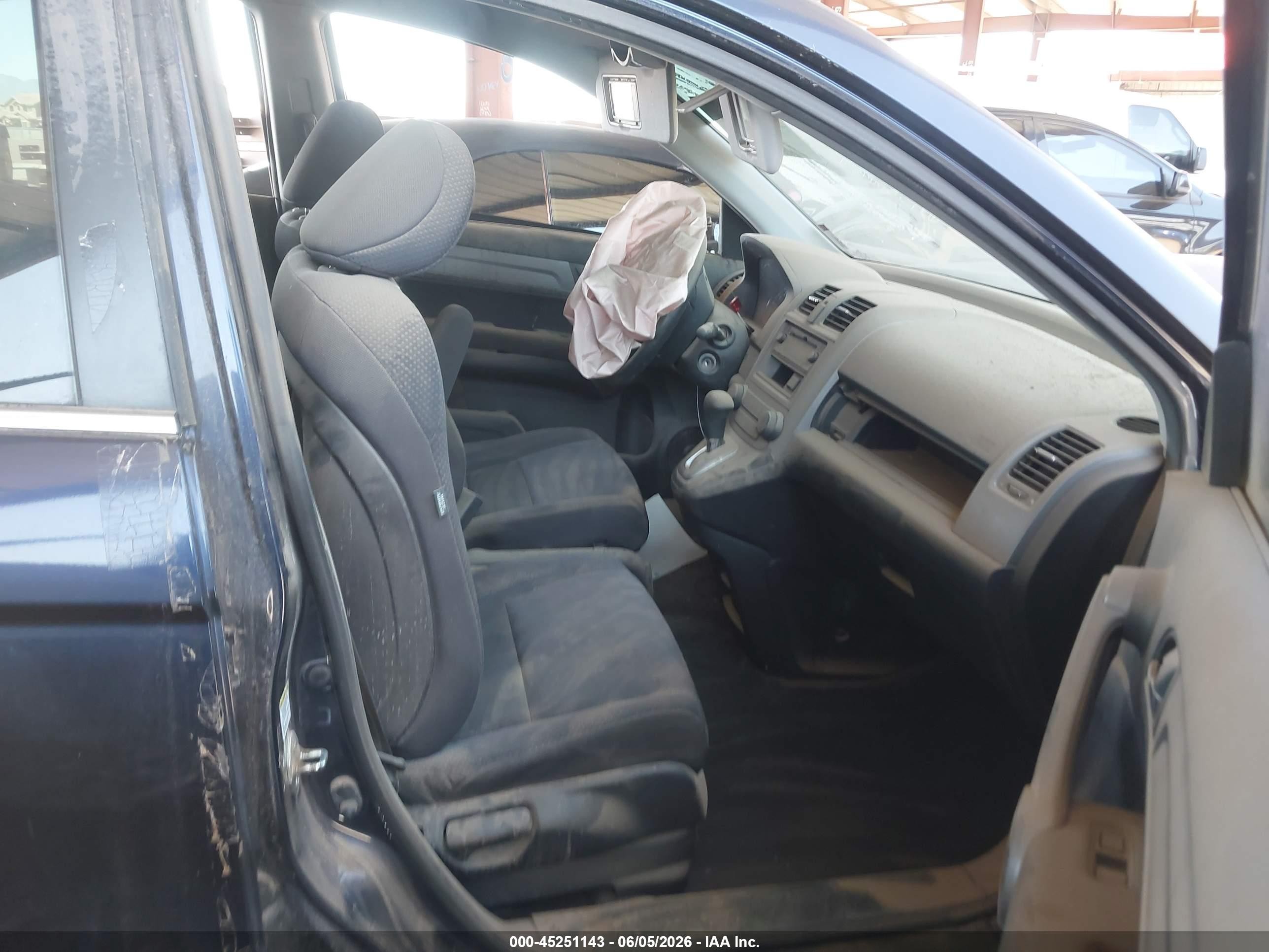 2009 Honda Cr-v Lx Blue vin: JHLRE483X9C018213