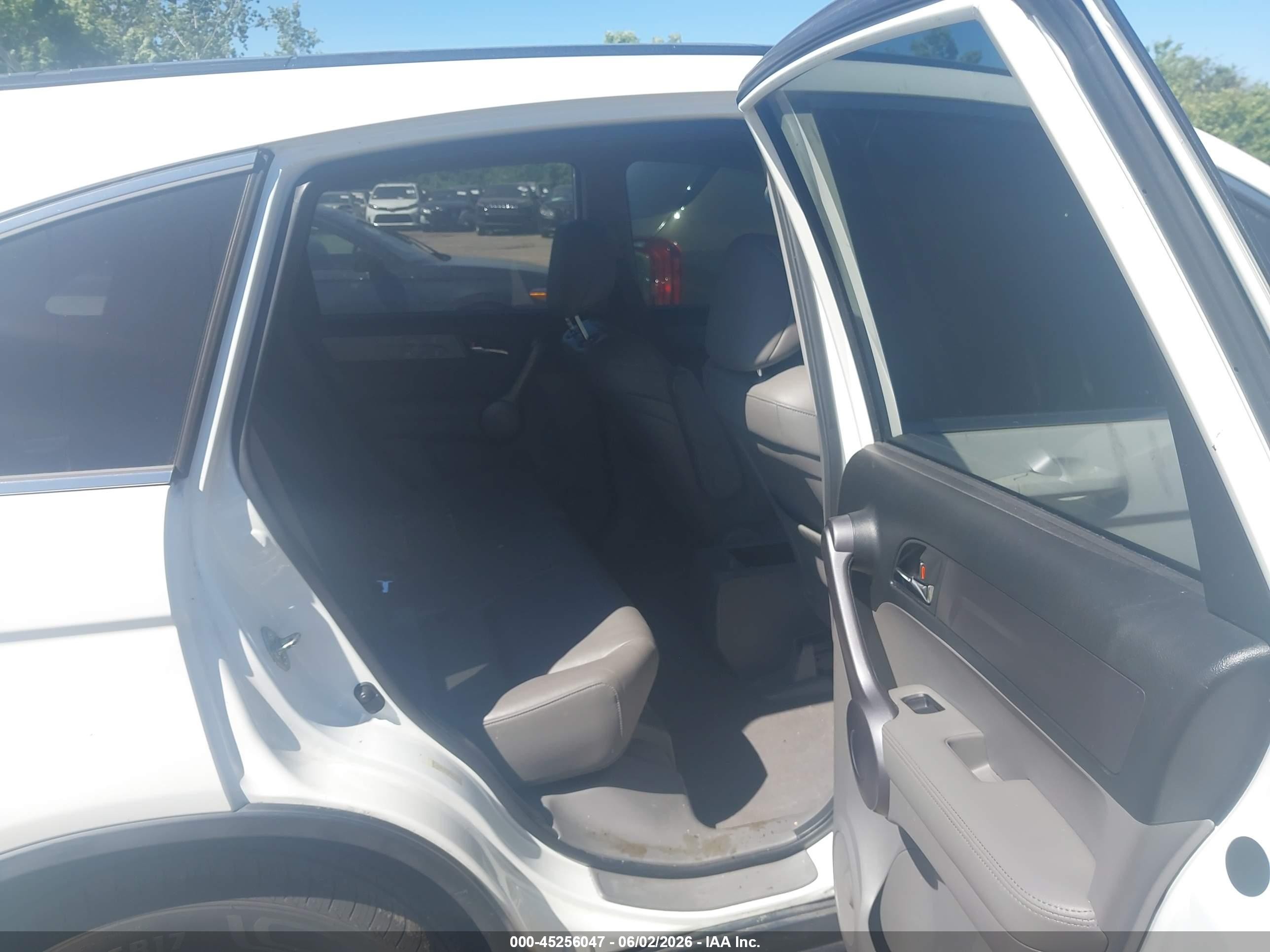 2008 Honda Cr-v Ex-l White vin: JHLRE48708C053554