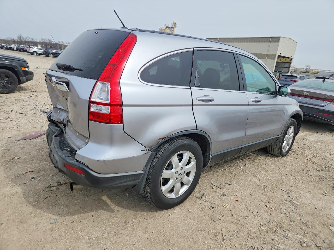 2007 Hond Cr-v Silver vin: JHLRE48757C109549