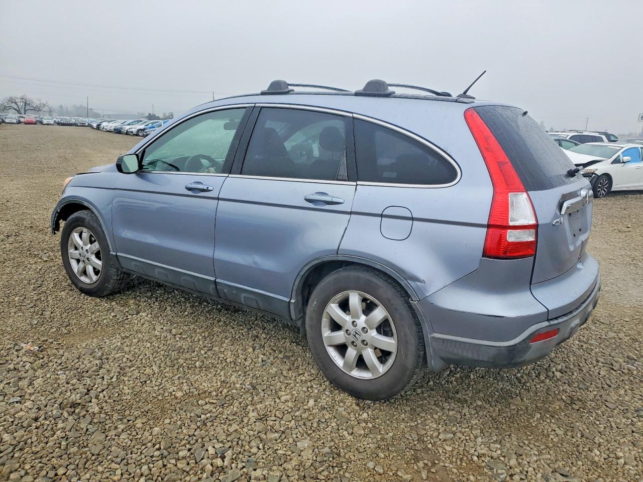 2008 Honda Crv Blue vin: JHLRE48768C059357