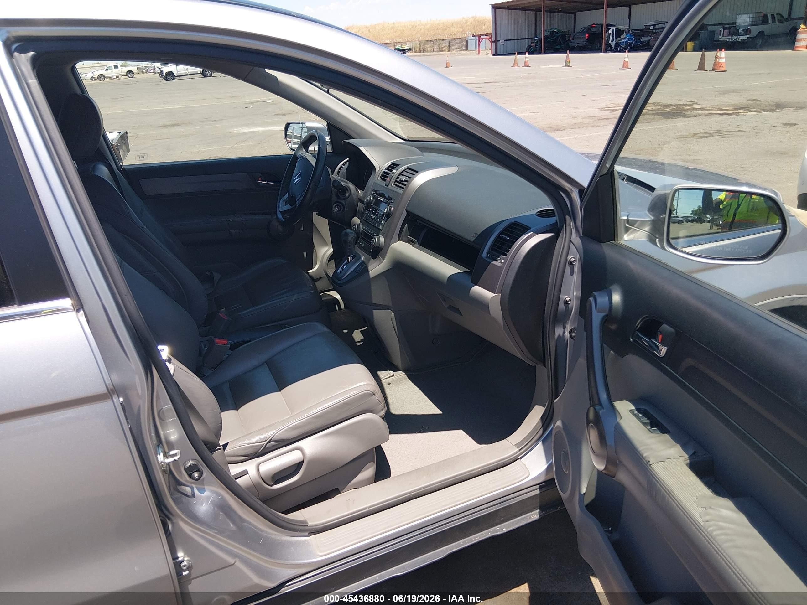 2008 Honda Cr-v Ex-l Silver vin: JHLRE487X8C039936