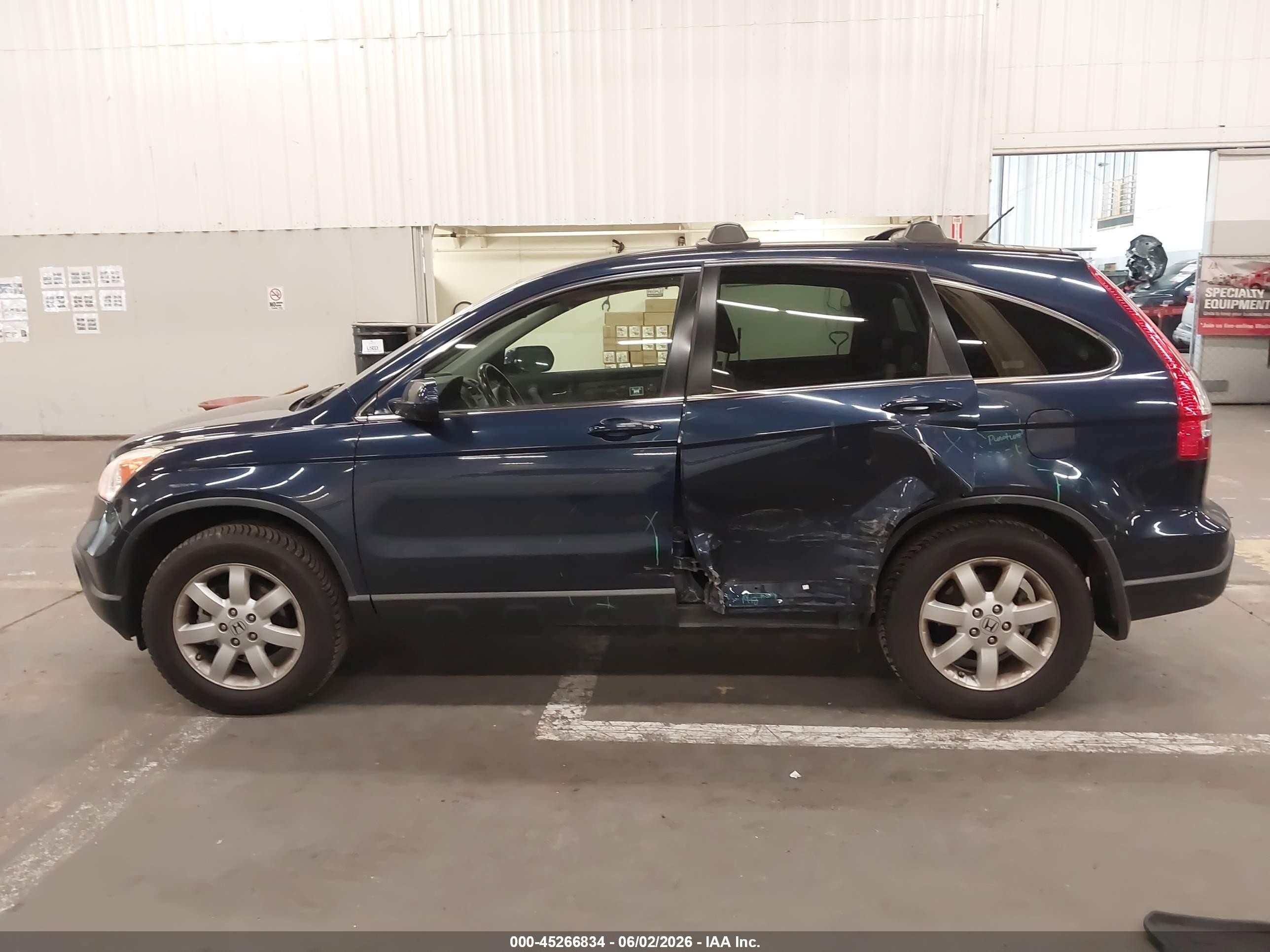 2008 Honda Cr-v Ex-l Blue vin: JHLRE487X8C074668