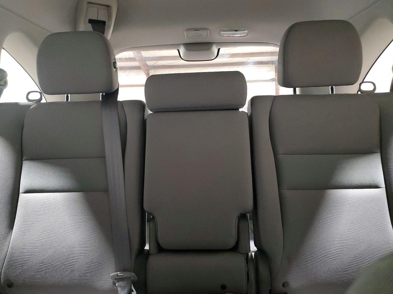 2011 Honda Cr-v Lx Silver vin: JHLRE4H31BC013858