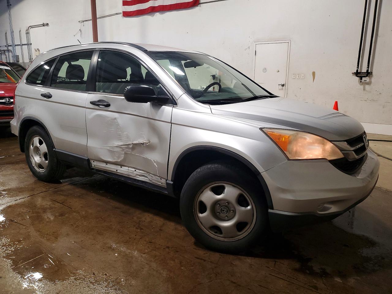 2011 Honda Cr-v Lx Silver vin: JHLRE4H31BC013858