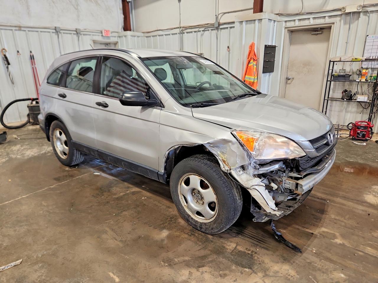 2011 Honda Cr-v Lx Silver vin: JHLRE4H37BC013167