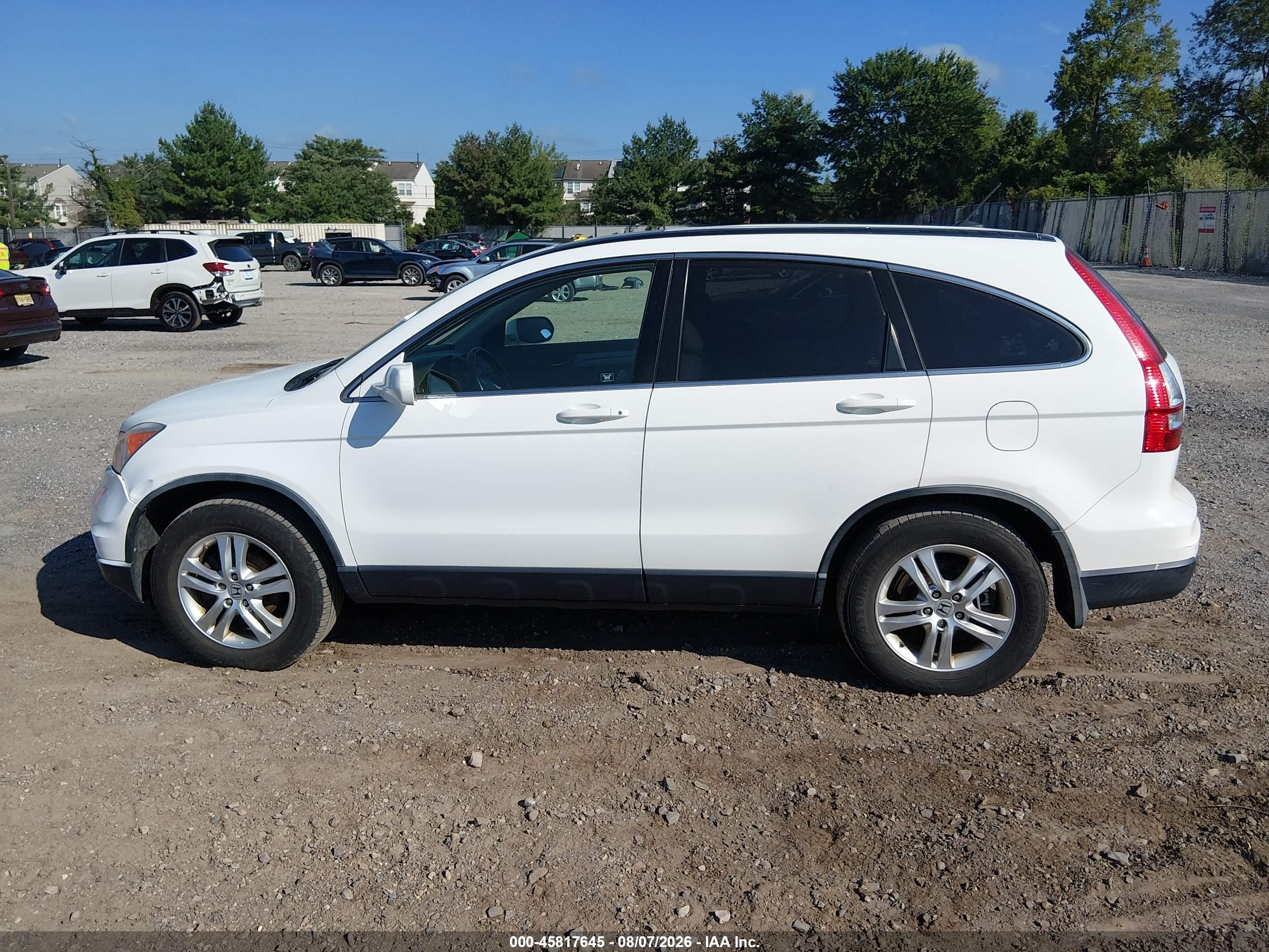 2011 Honda Cr-v Ex-l White vin: JHLRE4H72BC030123