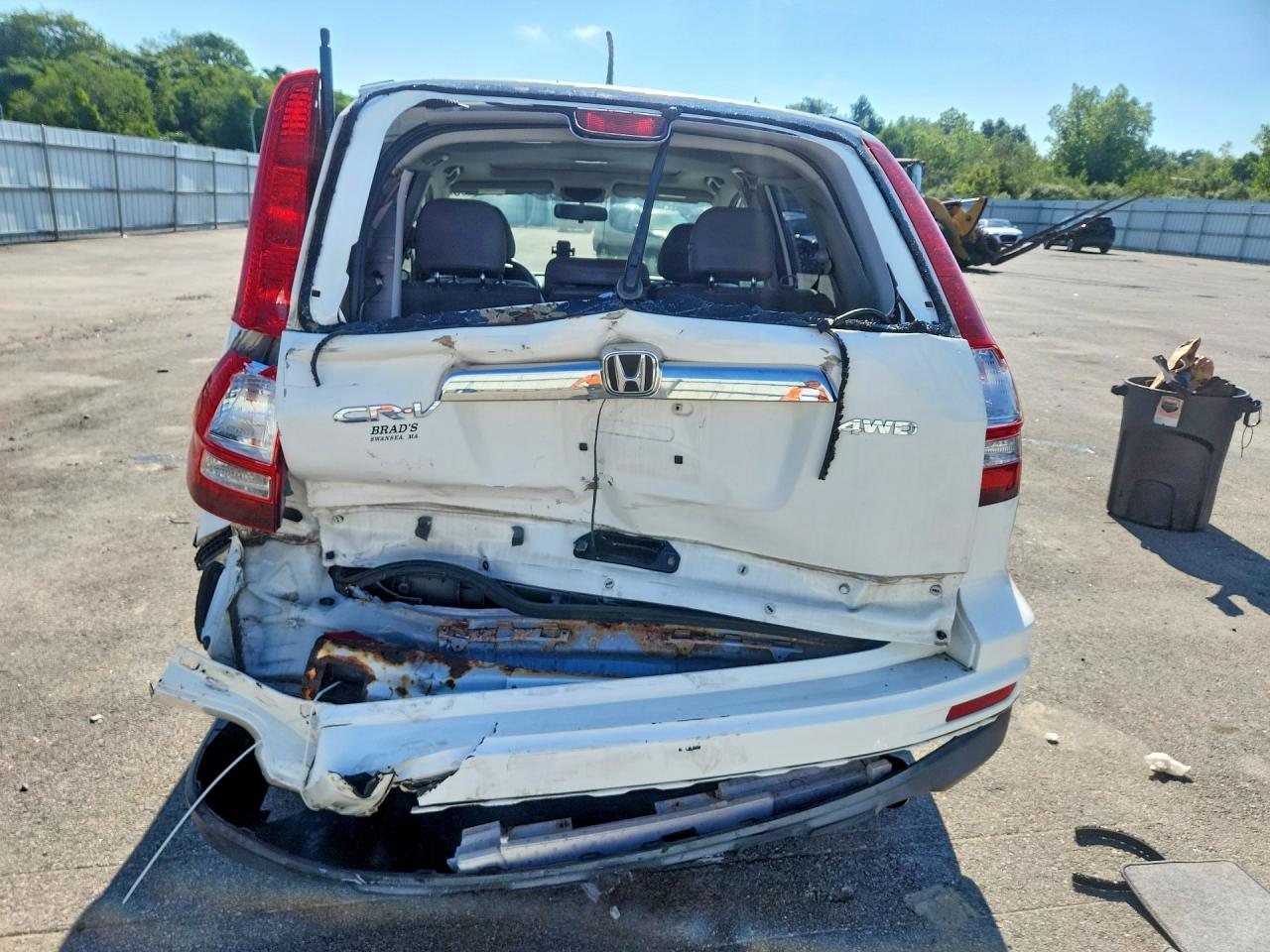 2011 Honda Cr-v White vin: JHLRE4H77BC013642