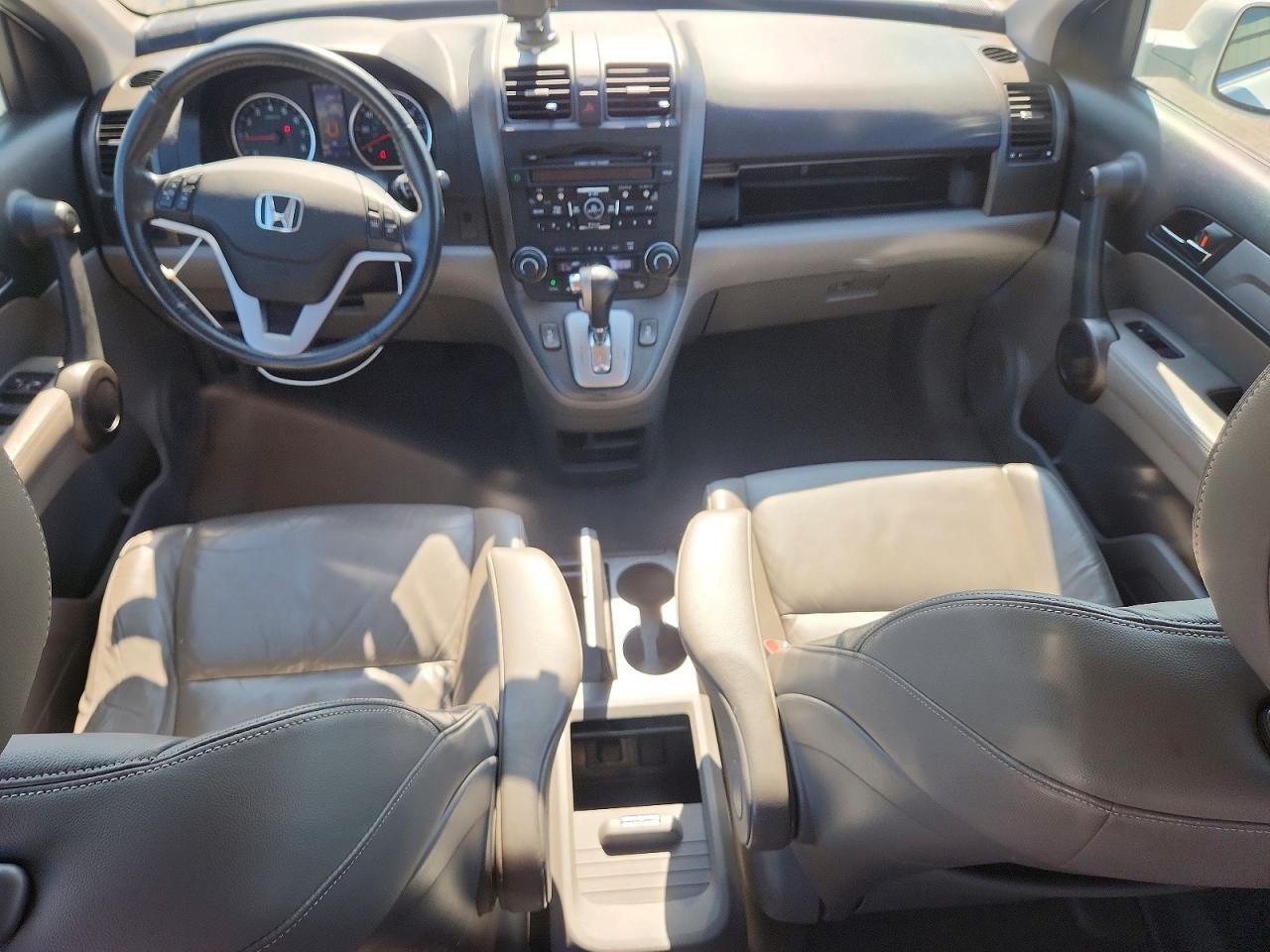 2011 Honda Cr-v White vin: JHLRE4H77BC013642