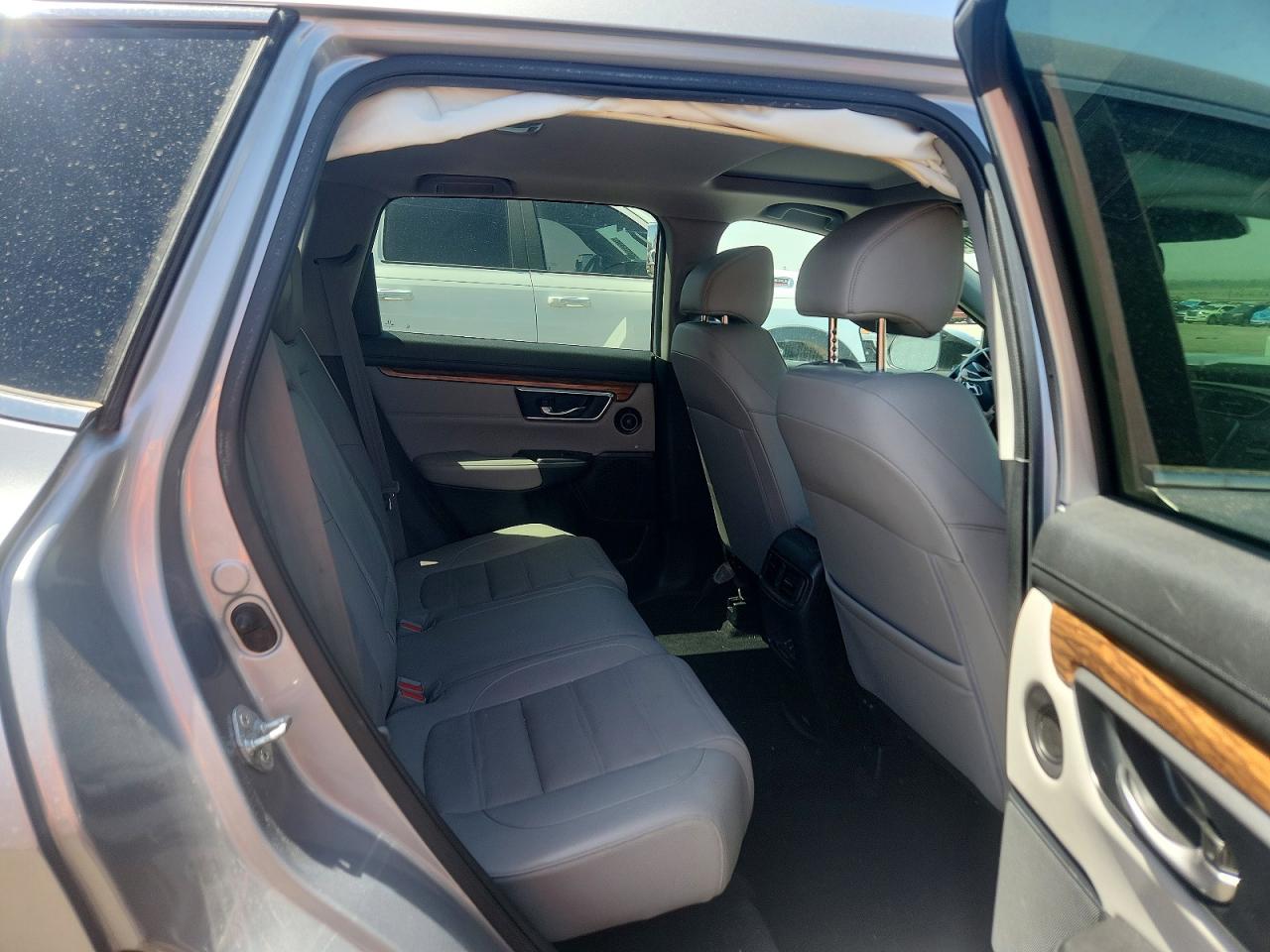2019 Honda Cr-v Exl Silver vin: JHLRW2H83KX003659