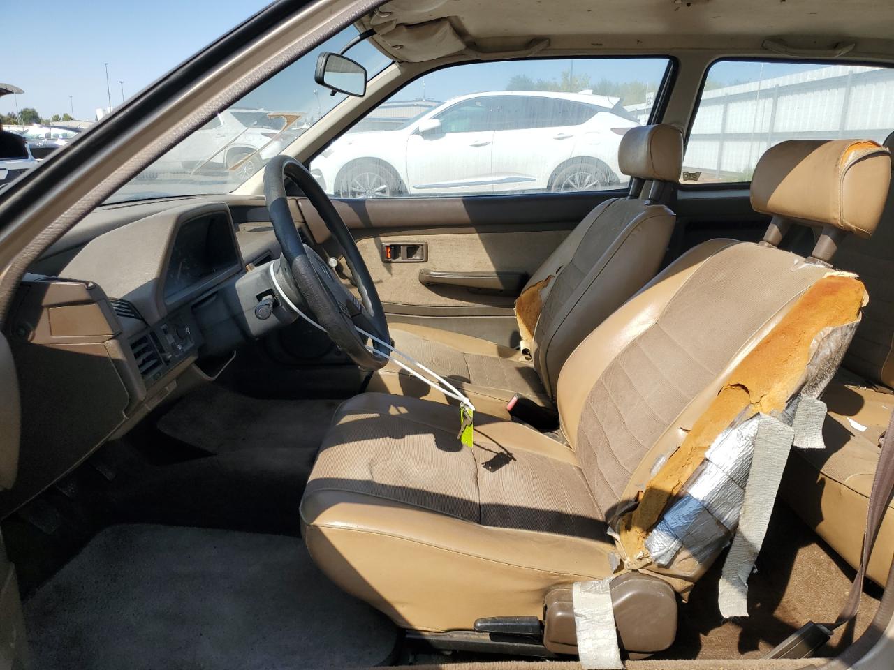 1986 Honda Civic 1500 Dx Tan vin: JHMAH5321GS000299