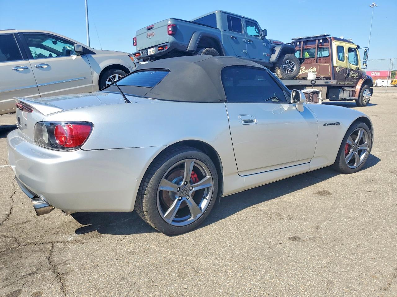 2002 Honda S2000 Silver vin: JHMAP11422T000511