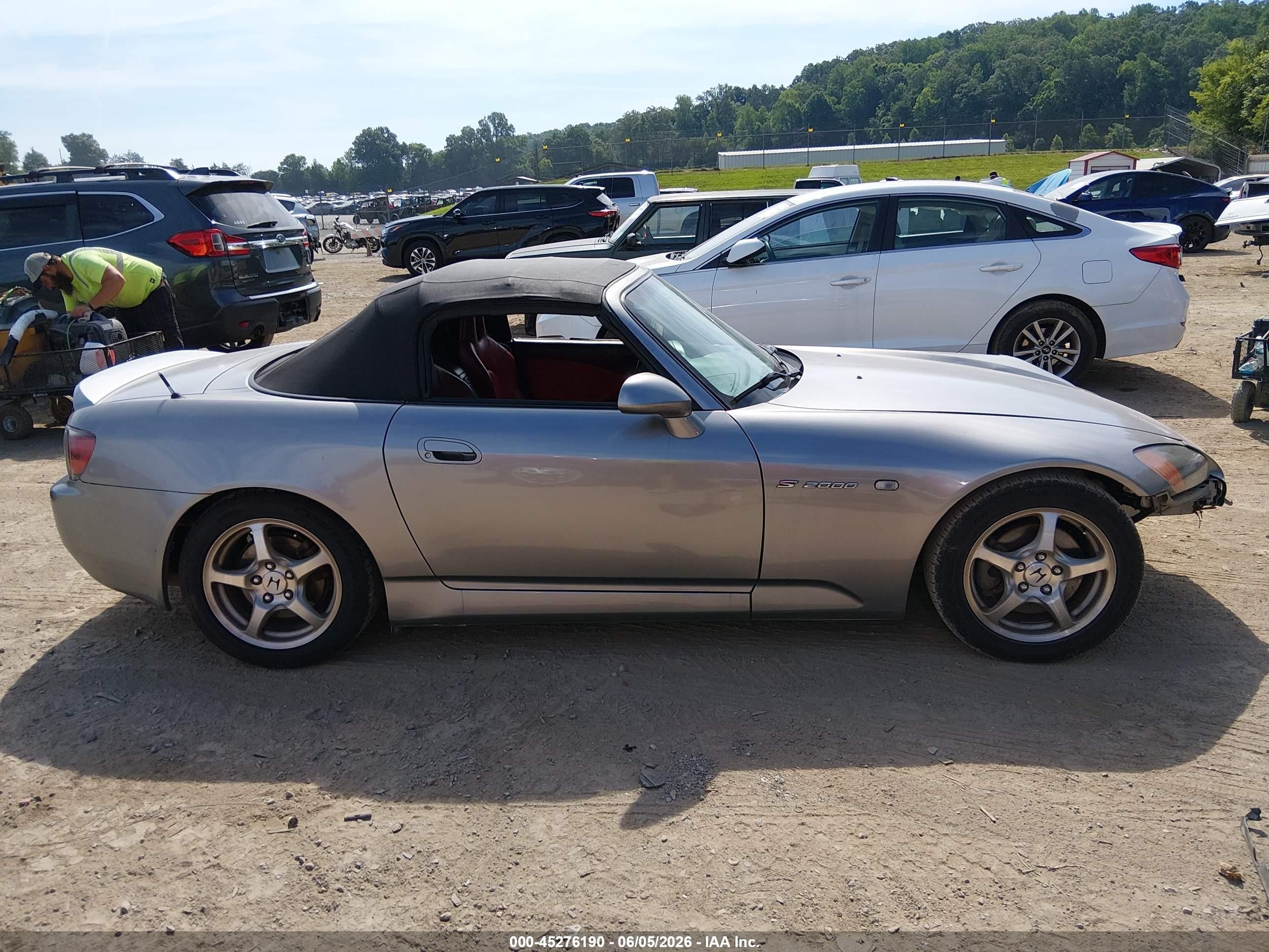 2001 Honda S2000   Silver vin: JHMAP11451T006298
