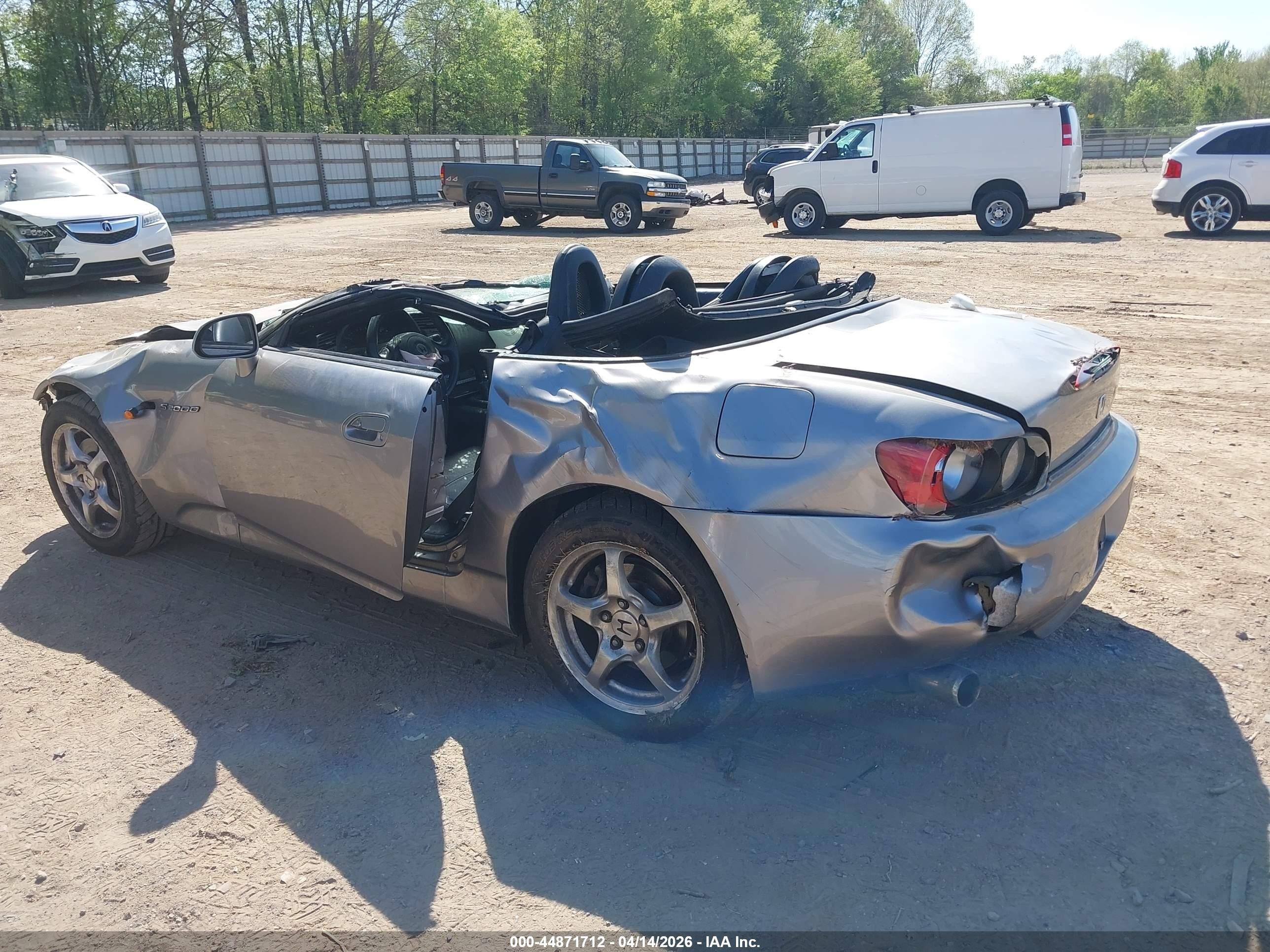 2000 Honda S2000   Silver vin: JHMAP1145YT004965