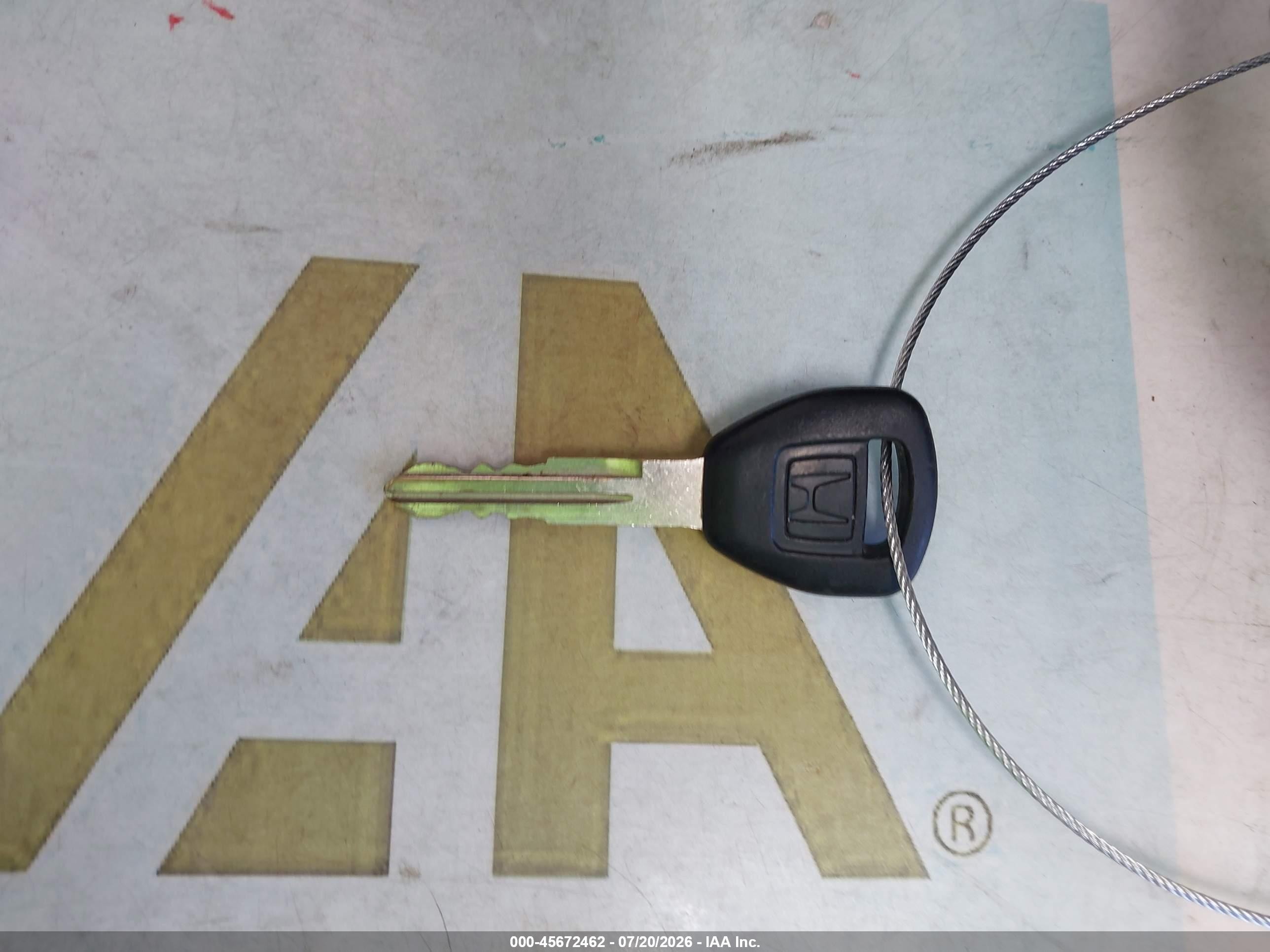 2002 Honda S2000   Серебряный vin: JHMAP11472T008197