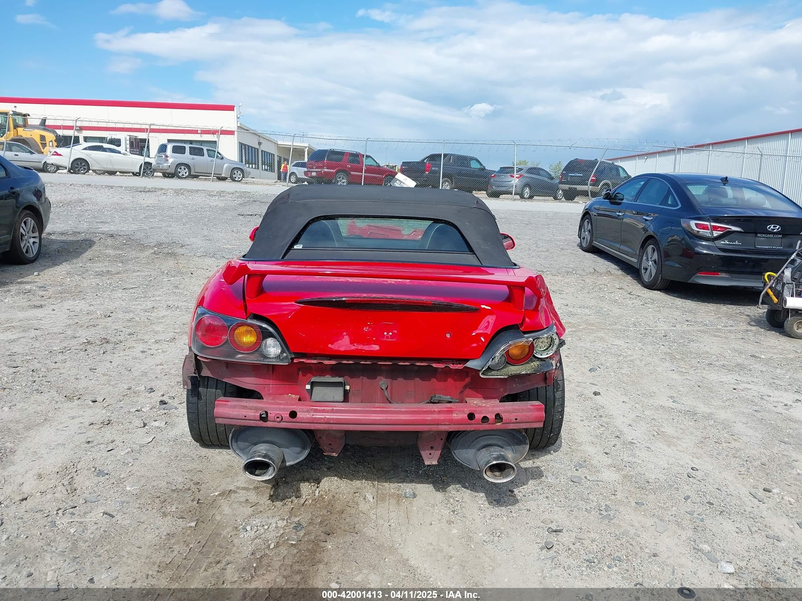 2007 Honda S2000   Red vin: JHMAP21427S002357