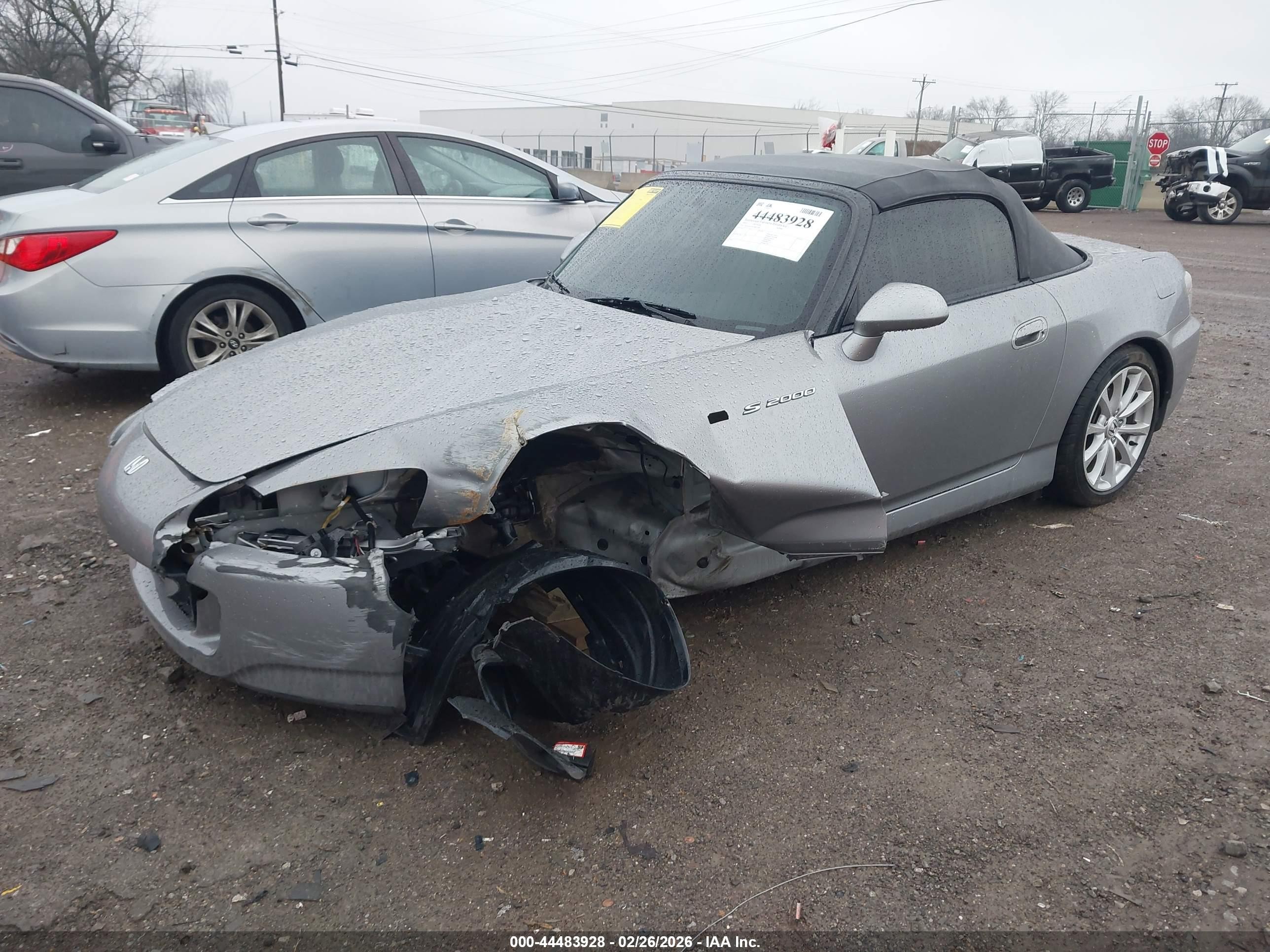 2007 Honda S2000   Silver vin: JHMAP21467S001289