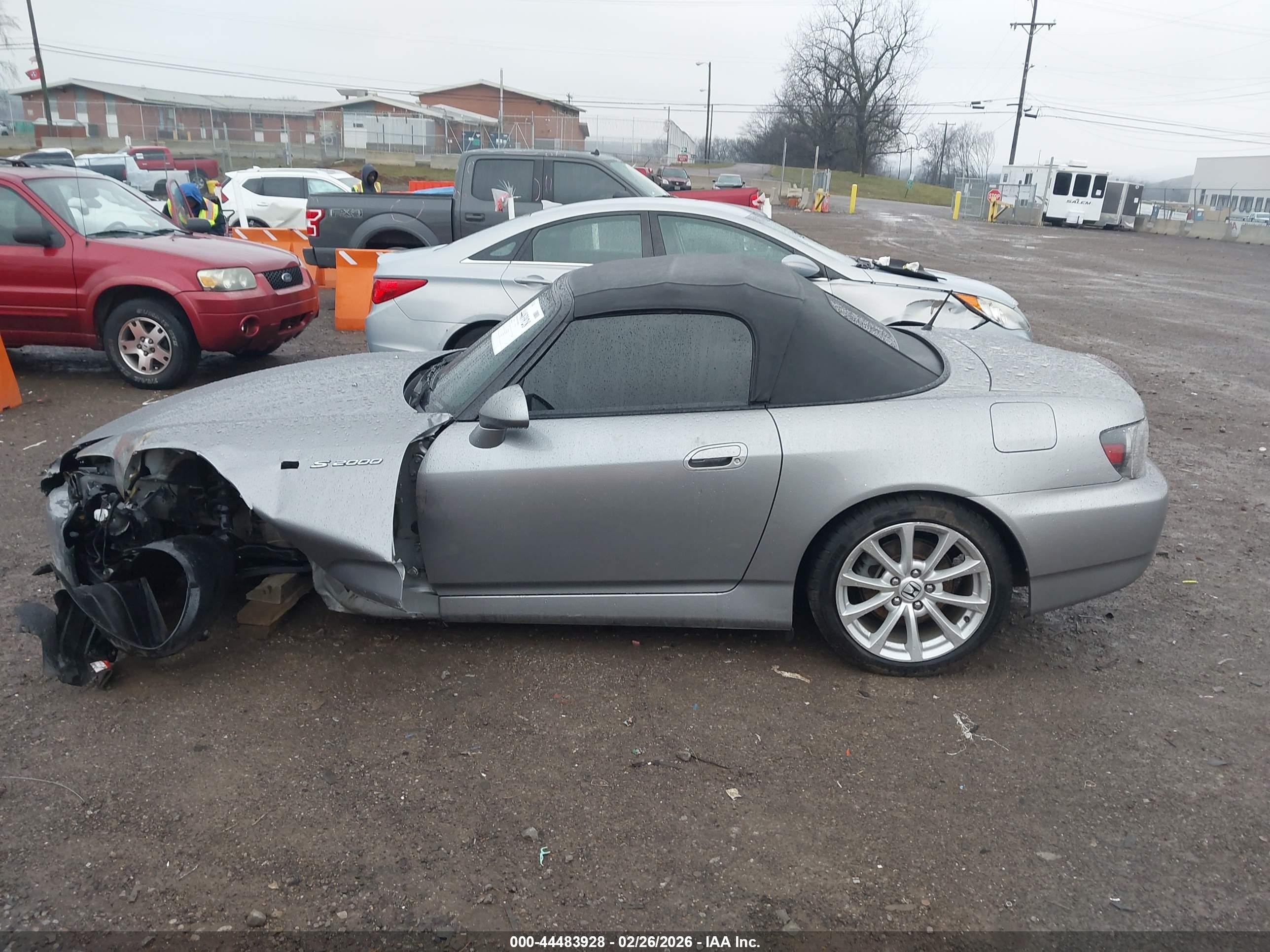 2007 Honda S2000   Silver vin: JHMAP21467S001289