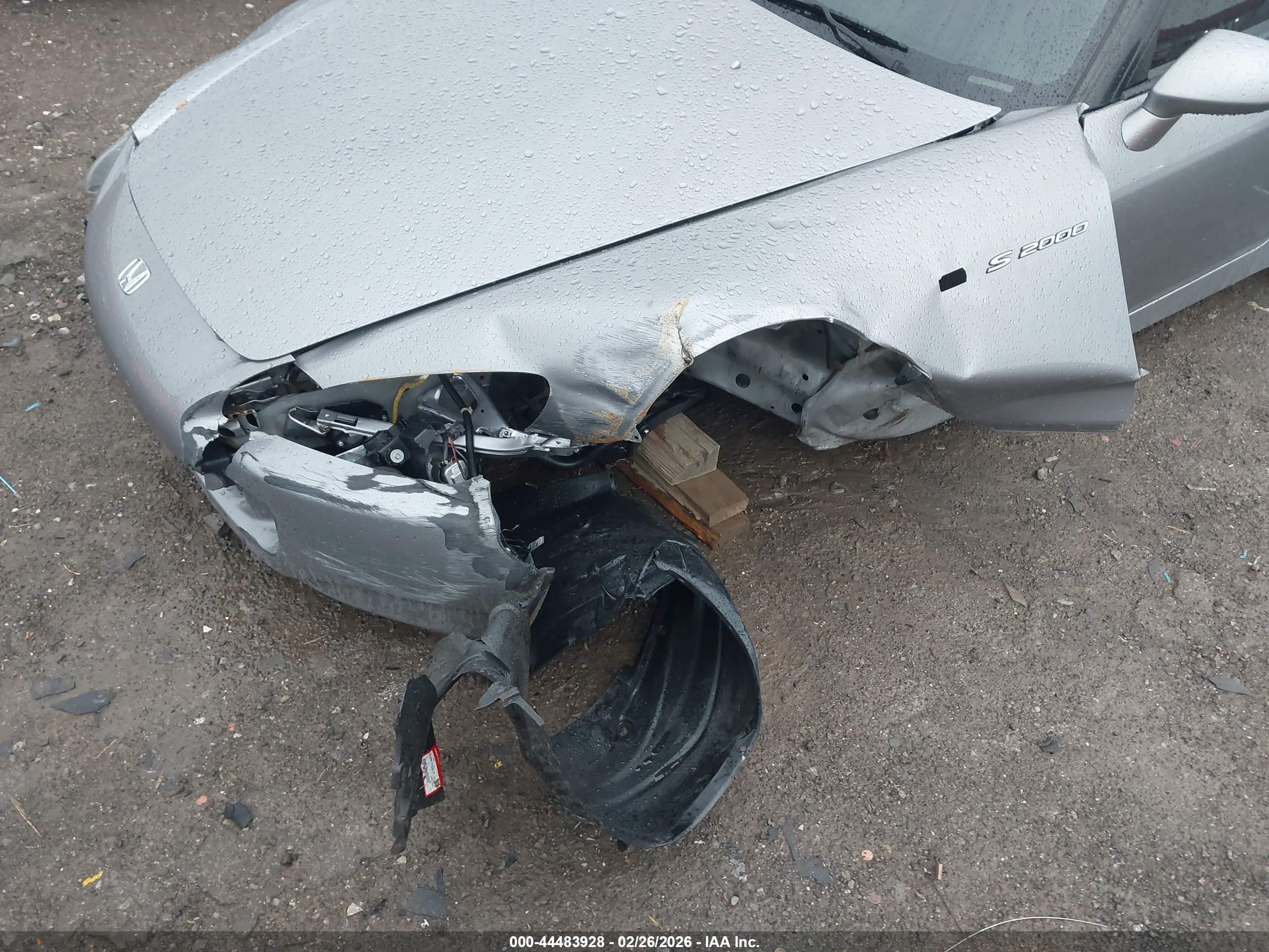 2007 Honda S2000   Silver vin: JHMAP21467S001289