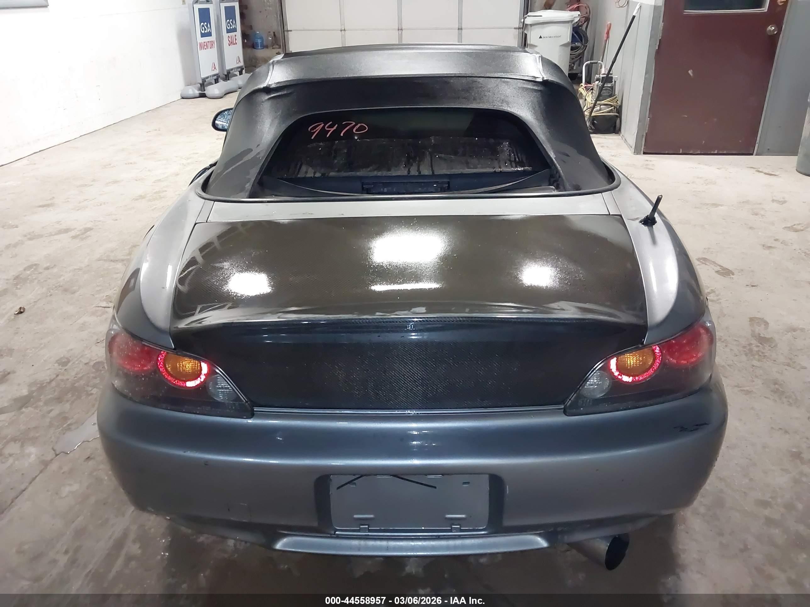 2008 Honda S2000   Gray vin: JHMAP21468S002184