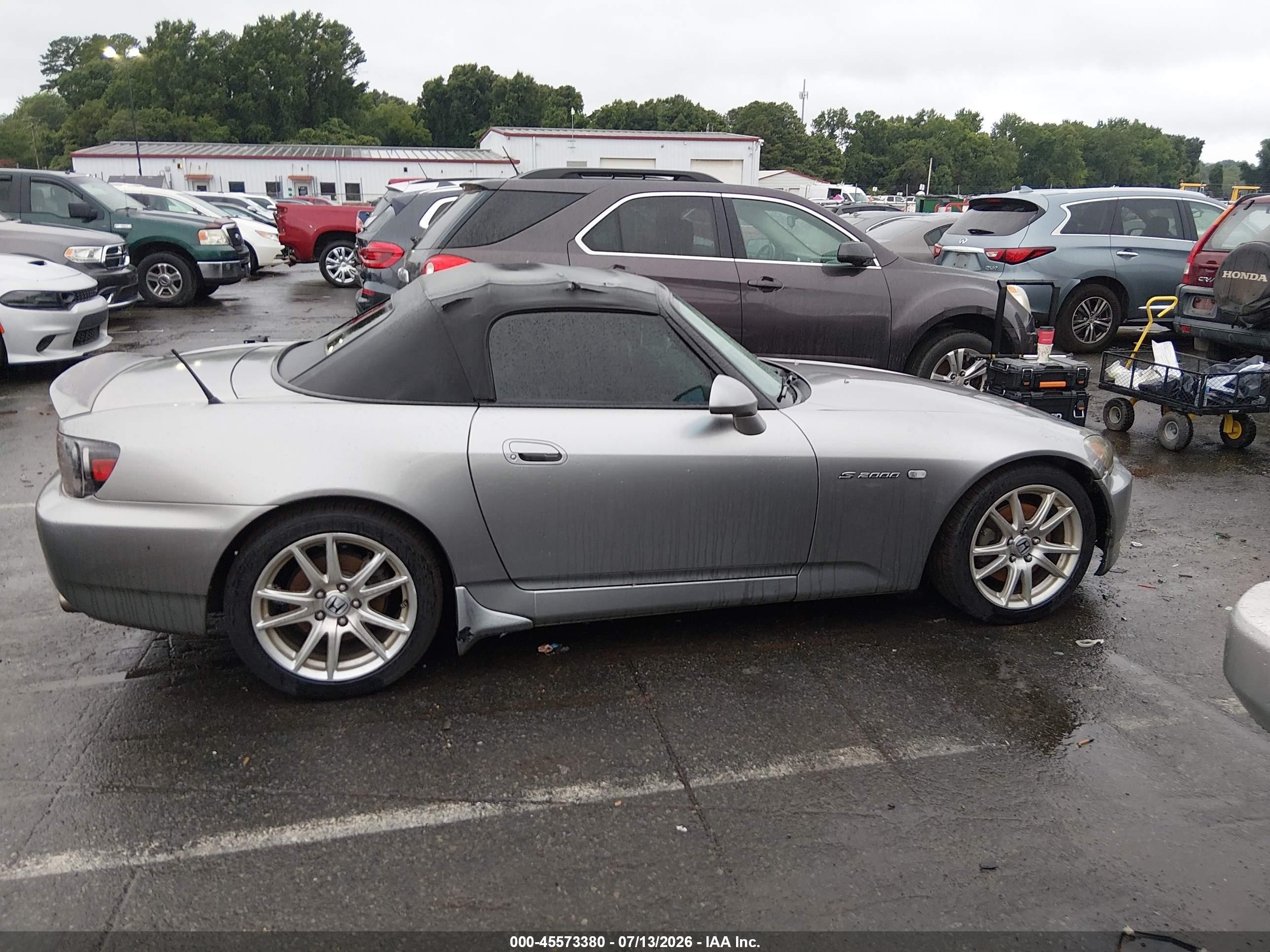 2005 Honda S2000   Silver vin: JHMAP21485S007365