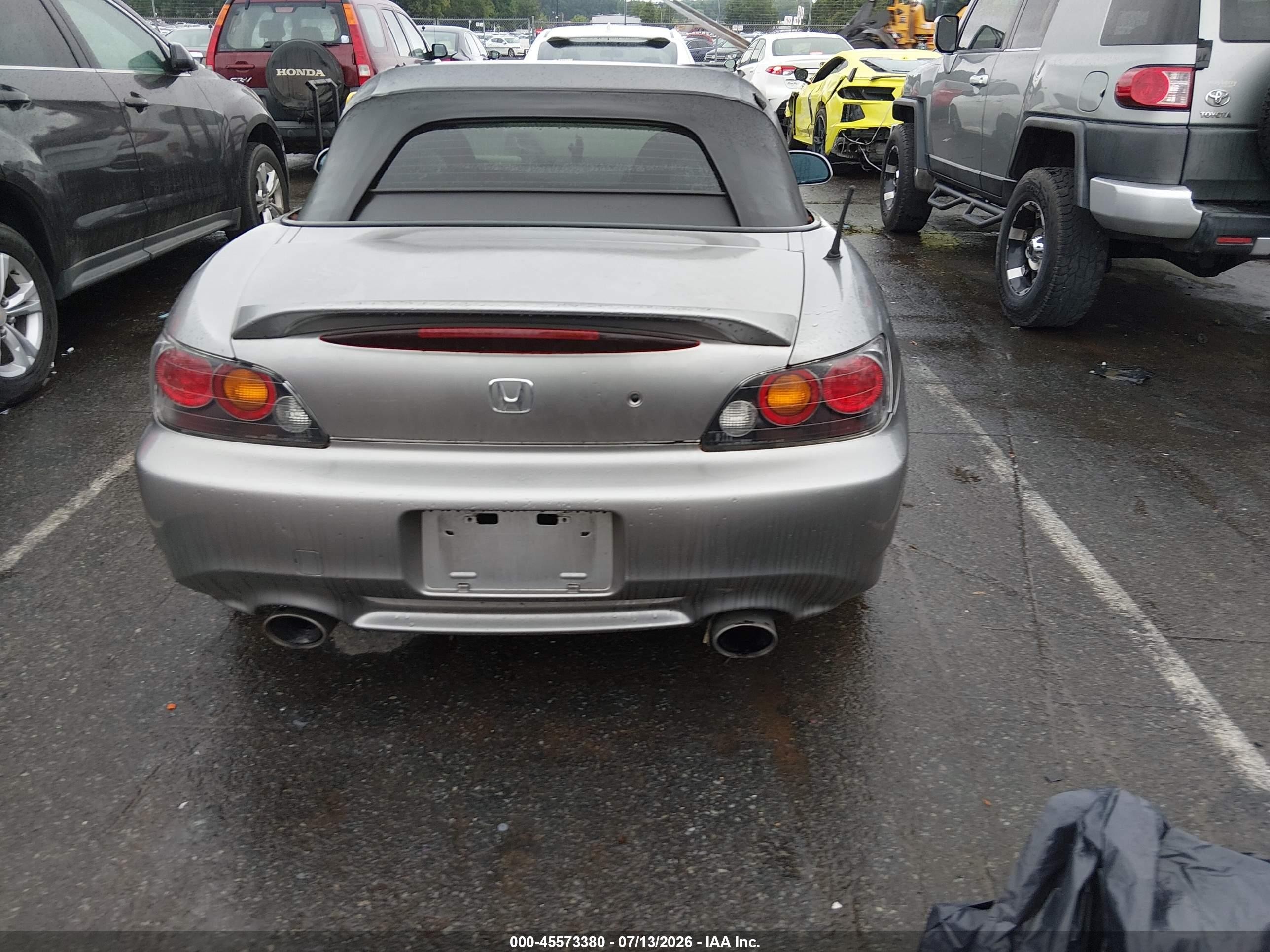 2005 Honda S2000   Silver vin: JHMAP21485S007365