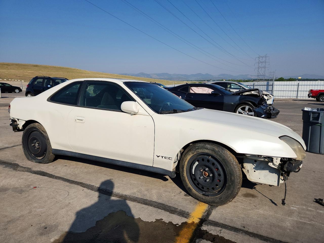 2000 Honda Prelude White vin: JHMBB6140YC007191