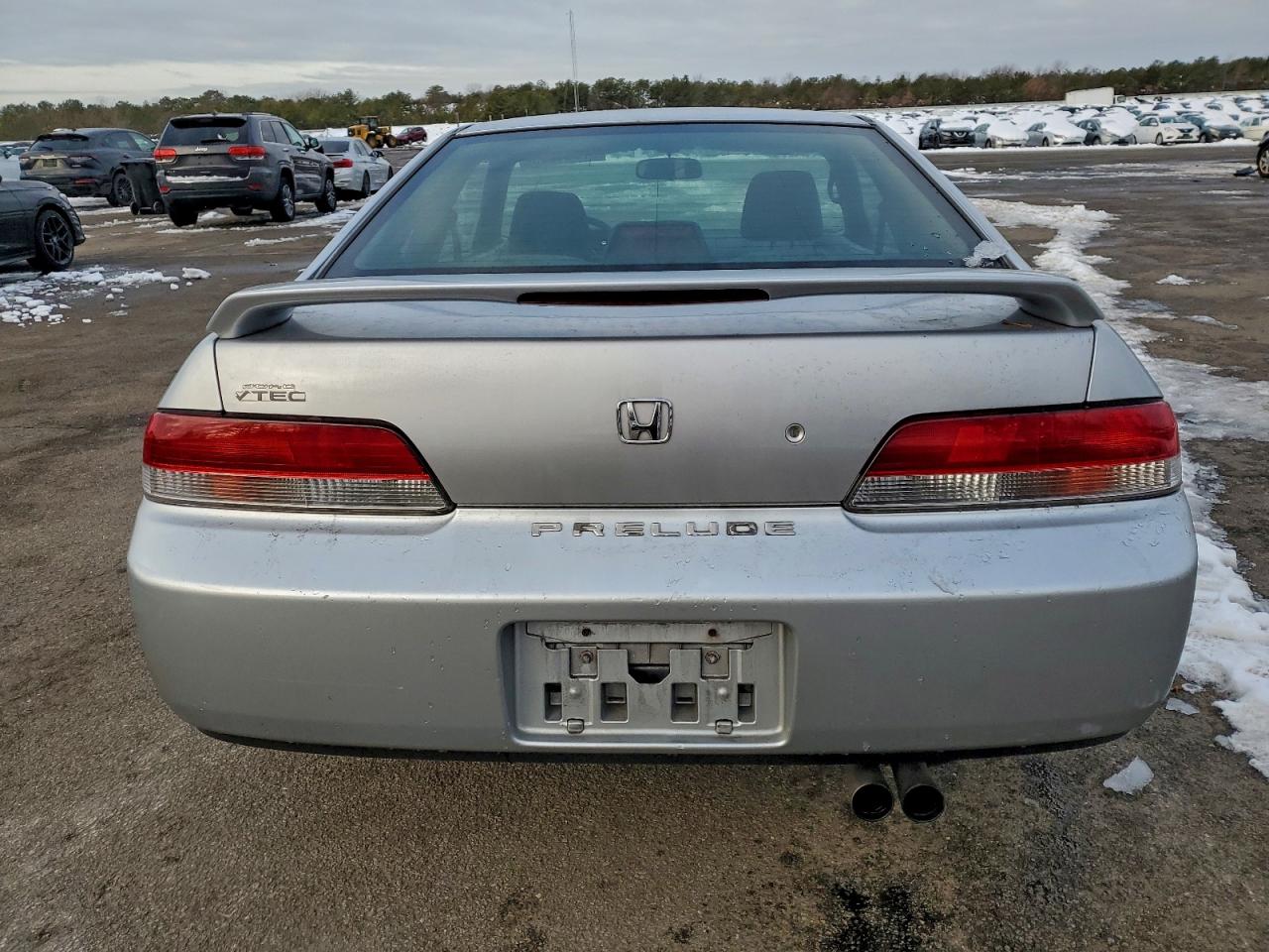 2001 Honda Prelude Silver vin: JHMBB61421C003844