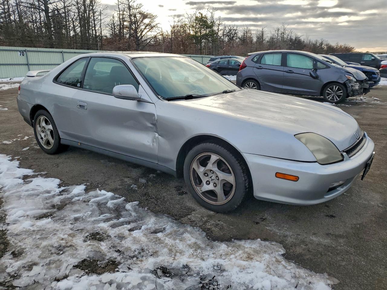 2001 Honda Prelude Silver vin: JHMBB61421C003844
