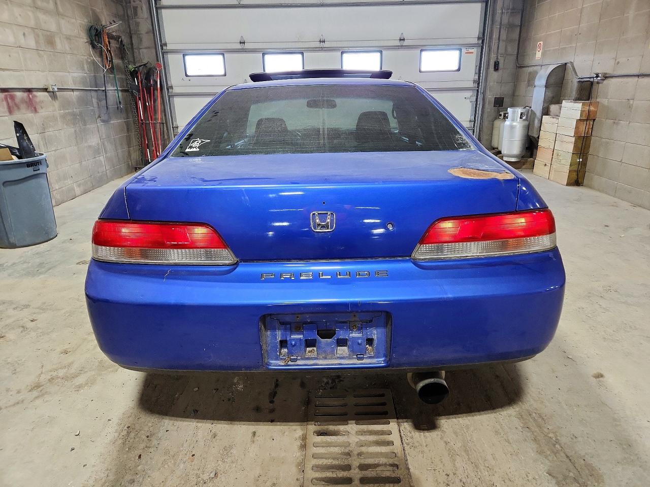 2001 Honda Prelude Blue vin: JHMBB61431C001343