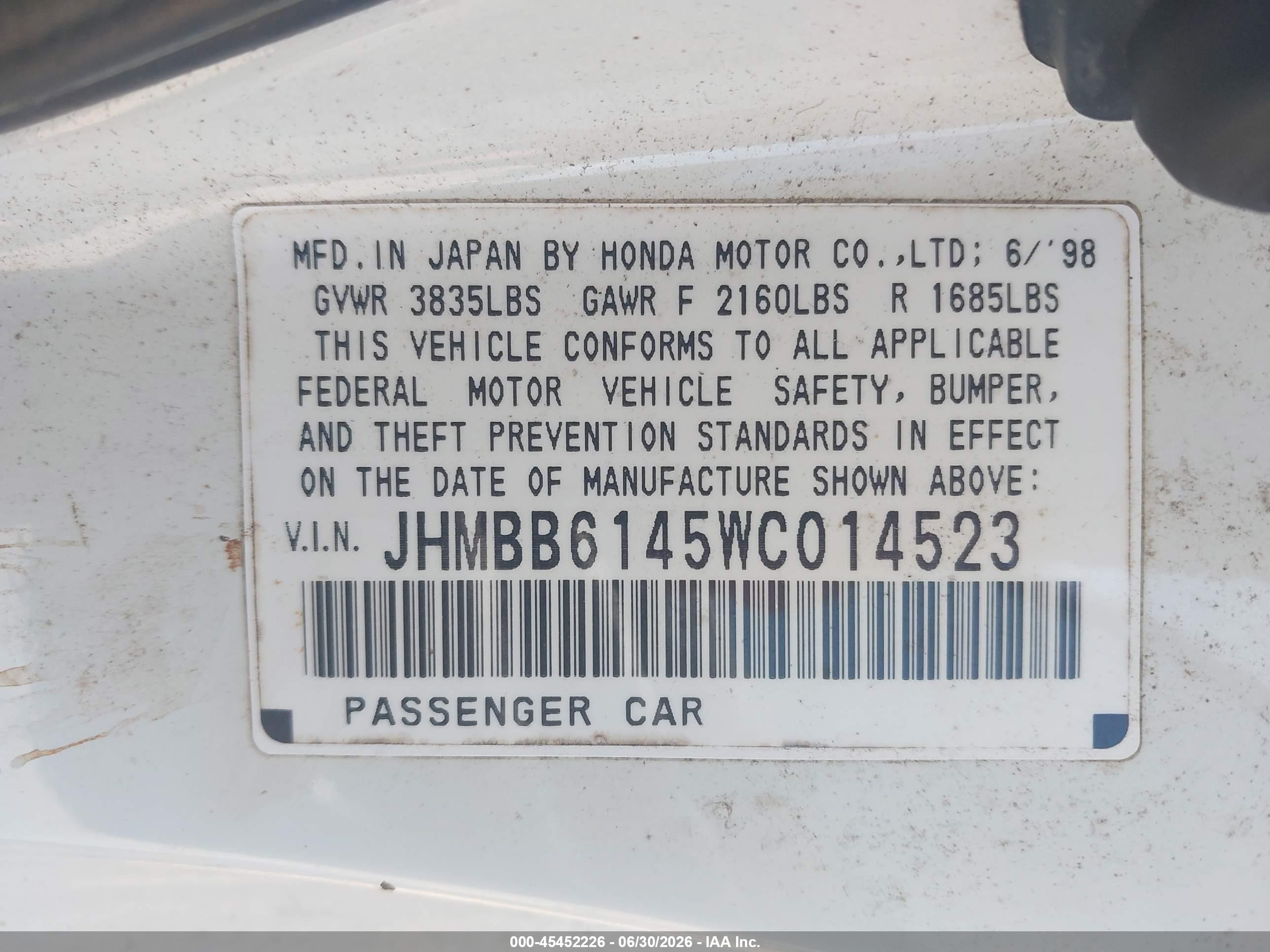 1998 Honda Prelude   White vin: JHMBB6145WC014523