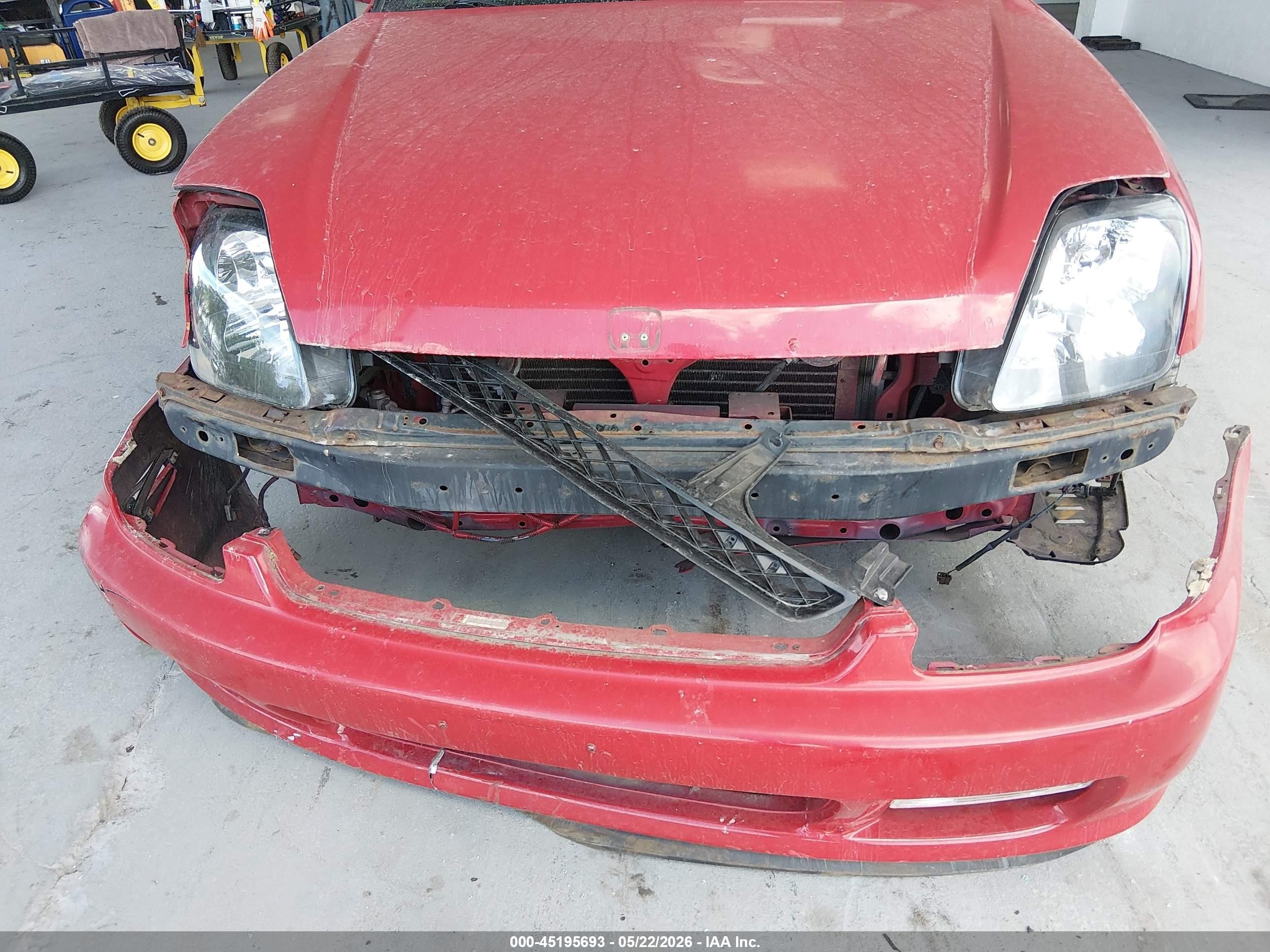 2000 Honda Prelude   Red vin: JHMBB6147YC002585