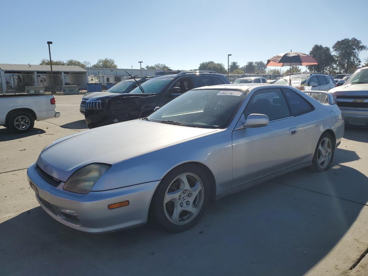 2001 Honda Prelude Silver vin: JHMBB614X1C002151