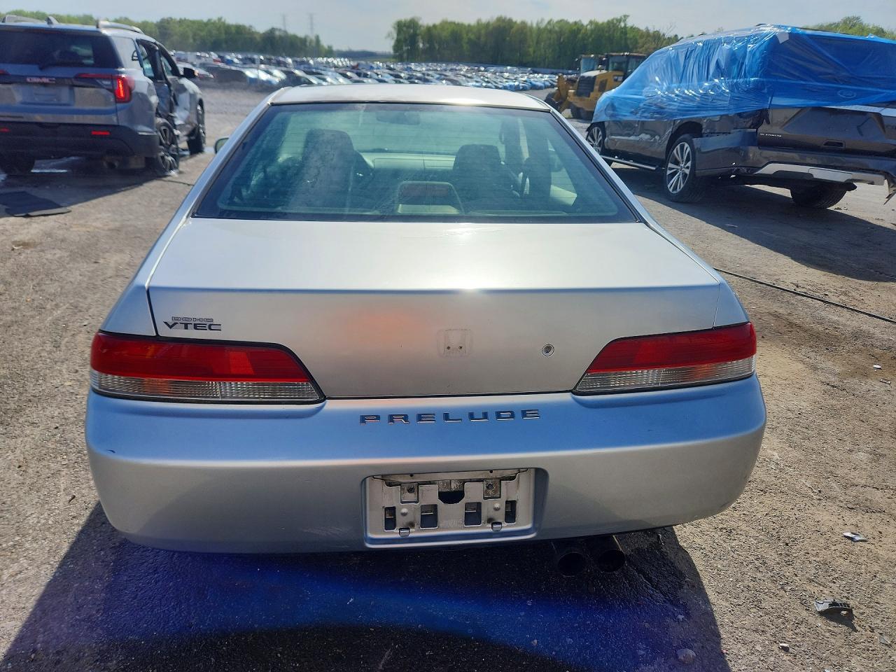 2001 Honda Prelude Gray vin: JHMBB614X1C008886