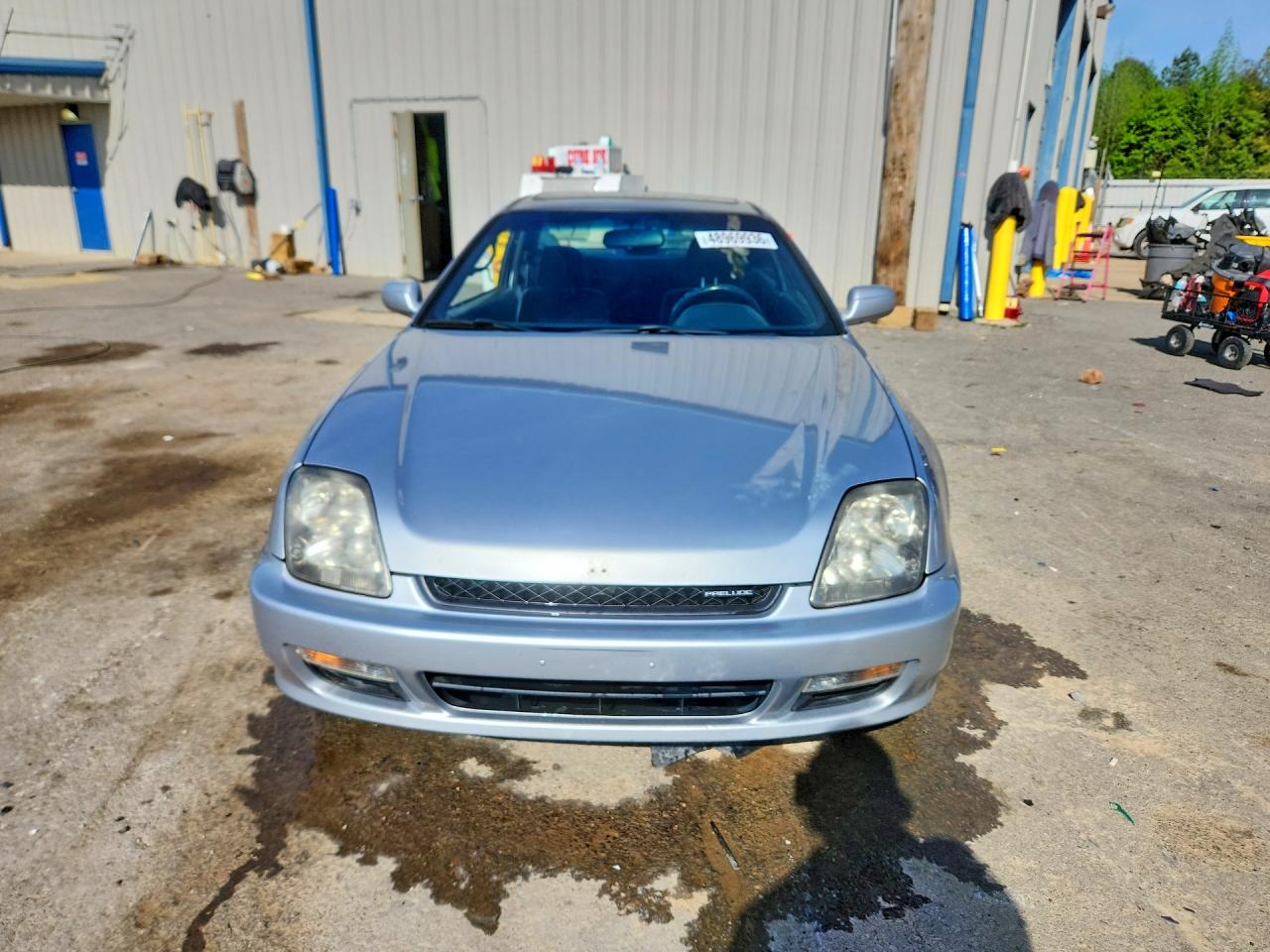 2001 Honda Prelude Gray vin: JHMBB614X1C008886