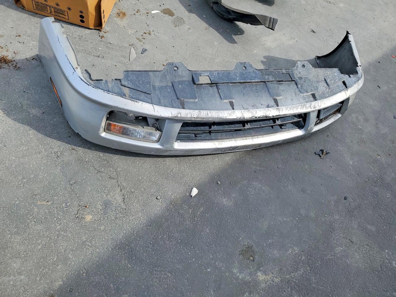 2001 Honda Prelude Silver vin: JHMBB614X1C010055