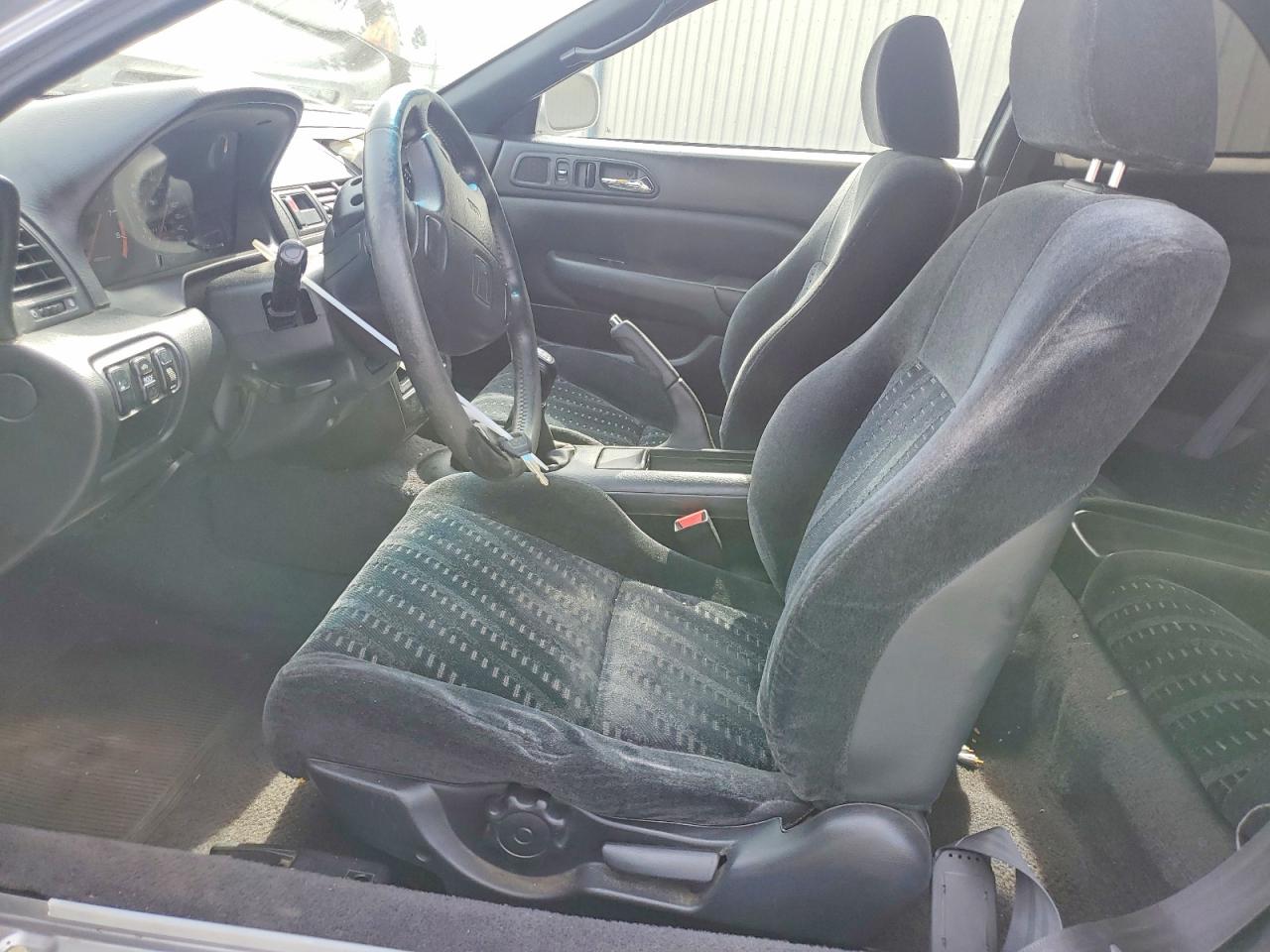 2001 Honda Prelude Silver vin: JHMBB614X1C010055