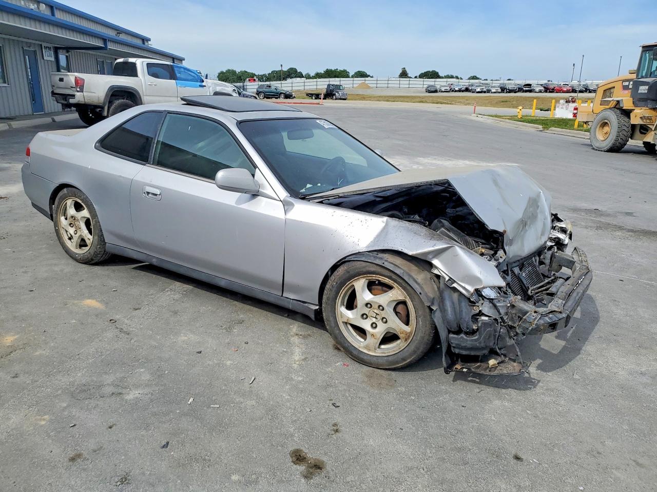 2001 Honda Prelude Silver vin: JHMBB614X1C010055