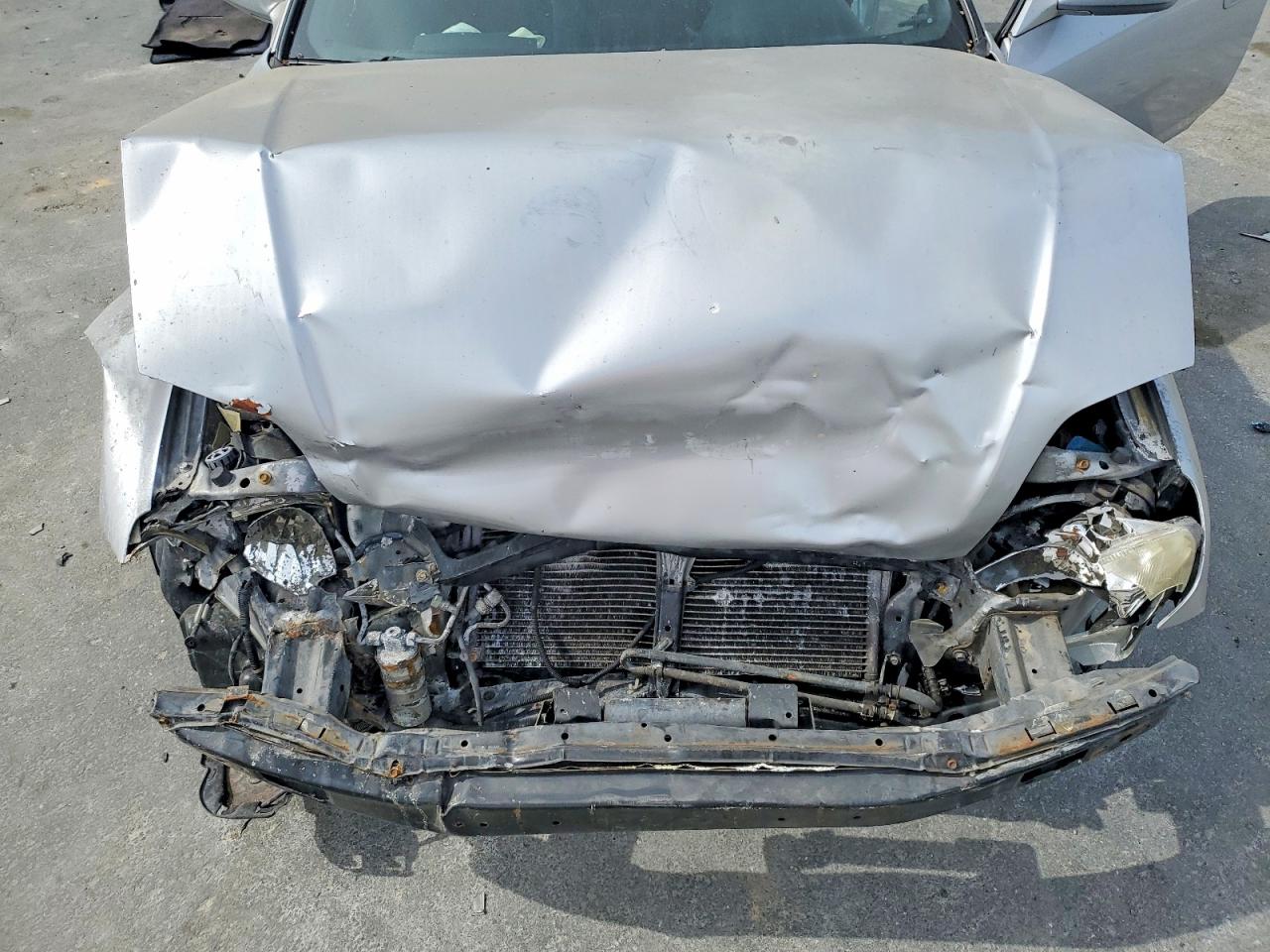 2001 Honda Prelude Silver vin: JHMBB614X1C010055