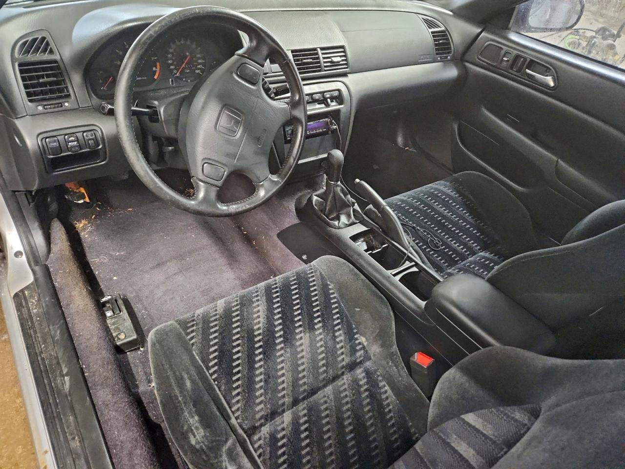 2001 Honda Prelude Sh Silver vin: JHMBB61551C000431