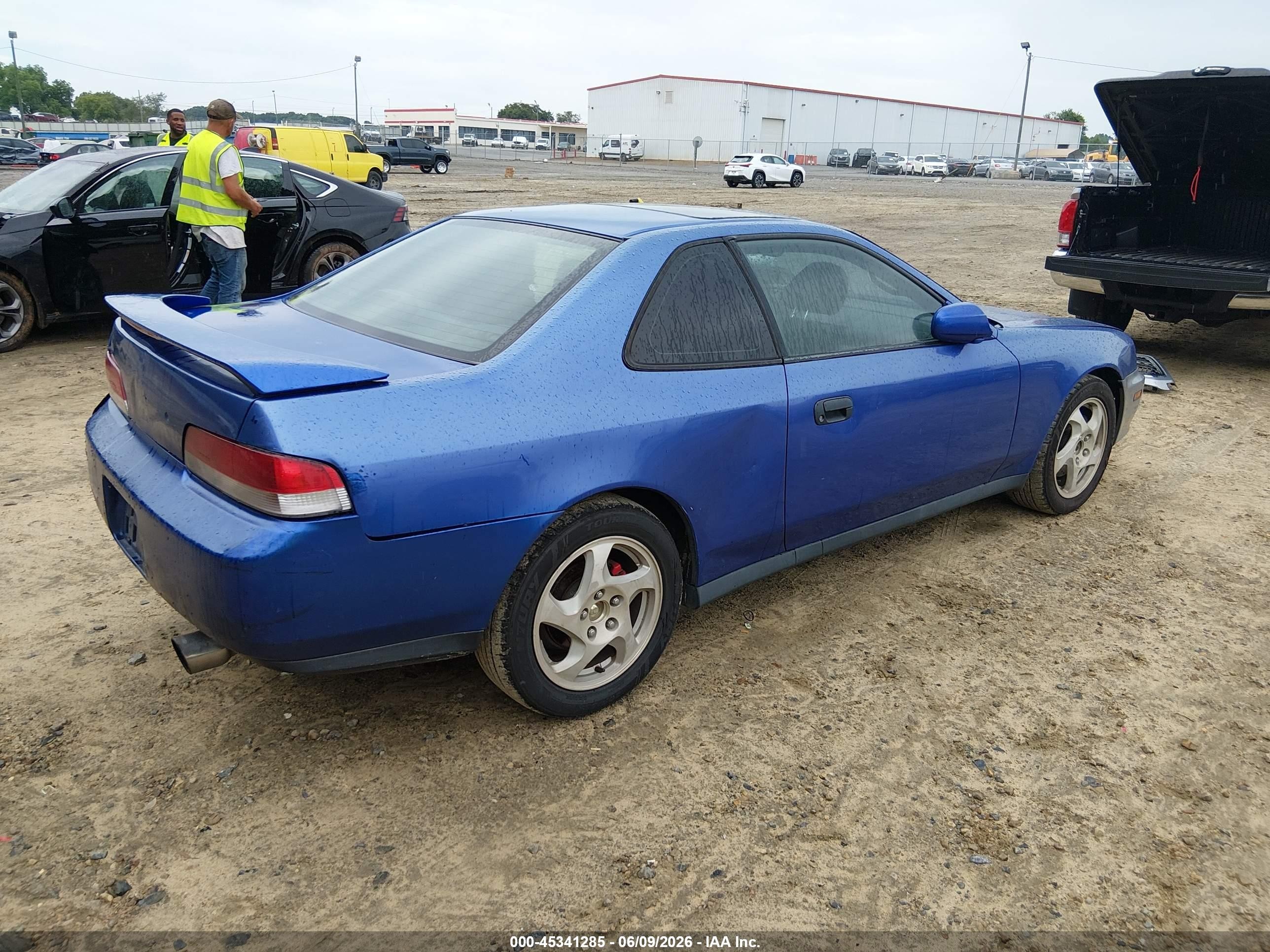 2001 Honda Prelude   Синий vin: JHMBB62401C002593