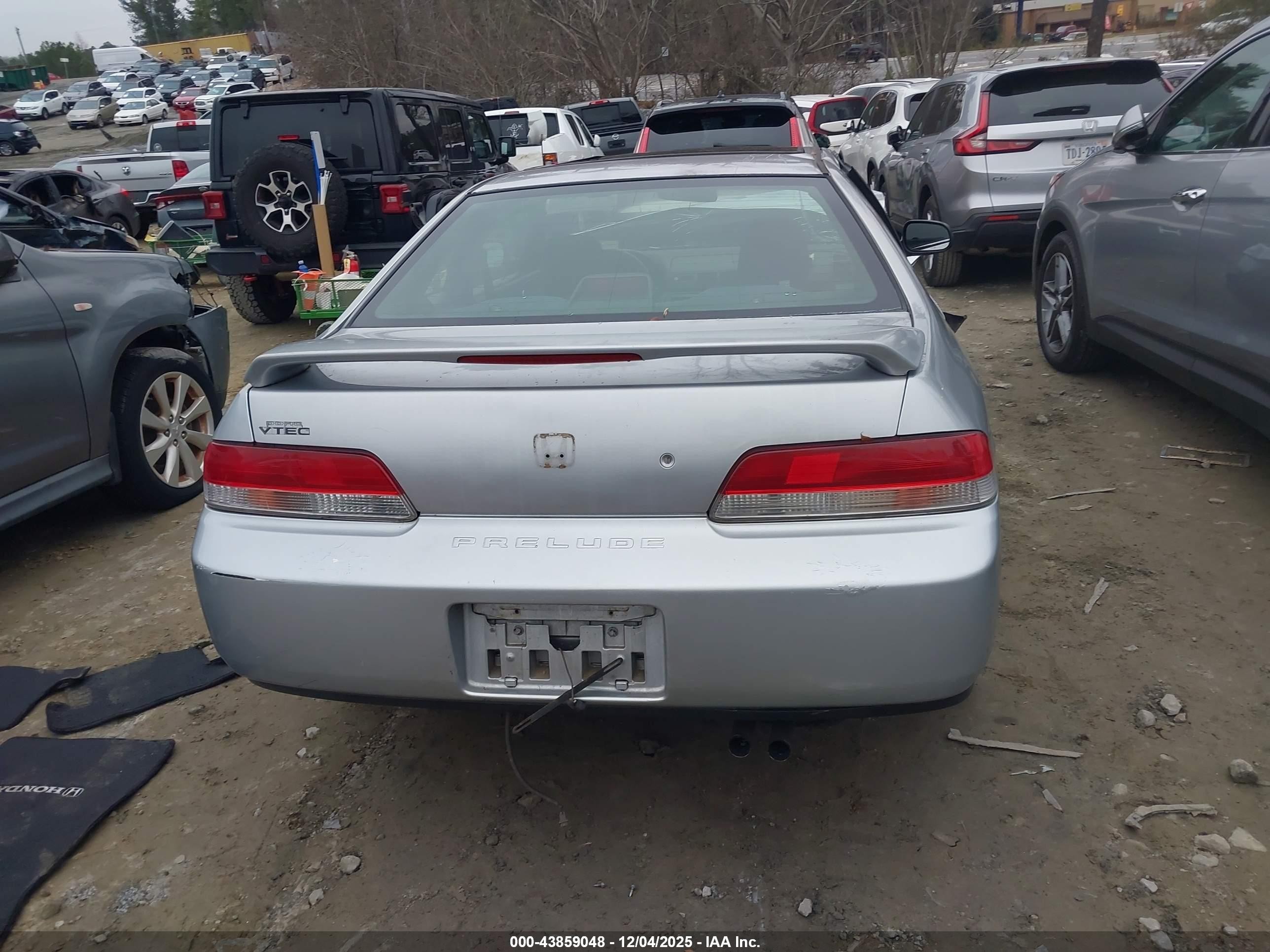 2001 Honda Prelude   Silver vin: JHMBB62411C007754