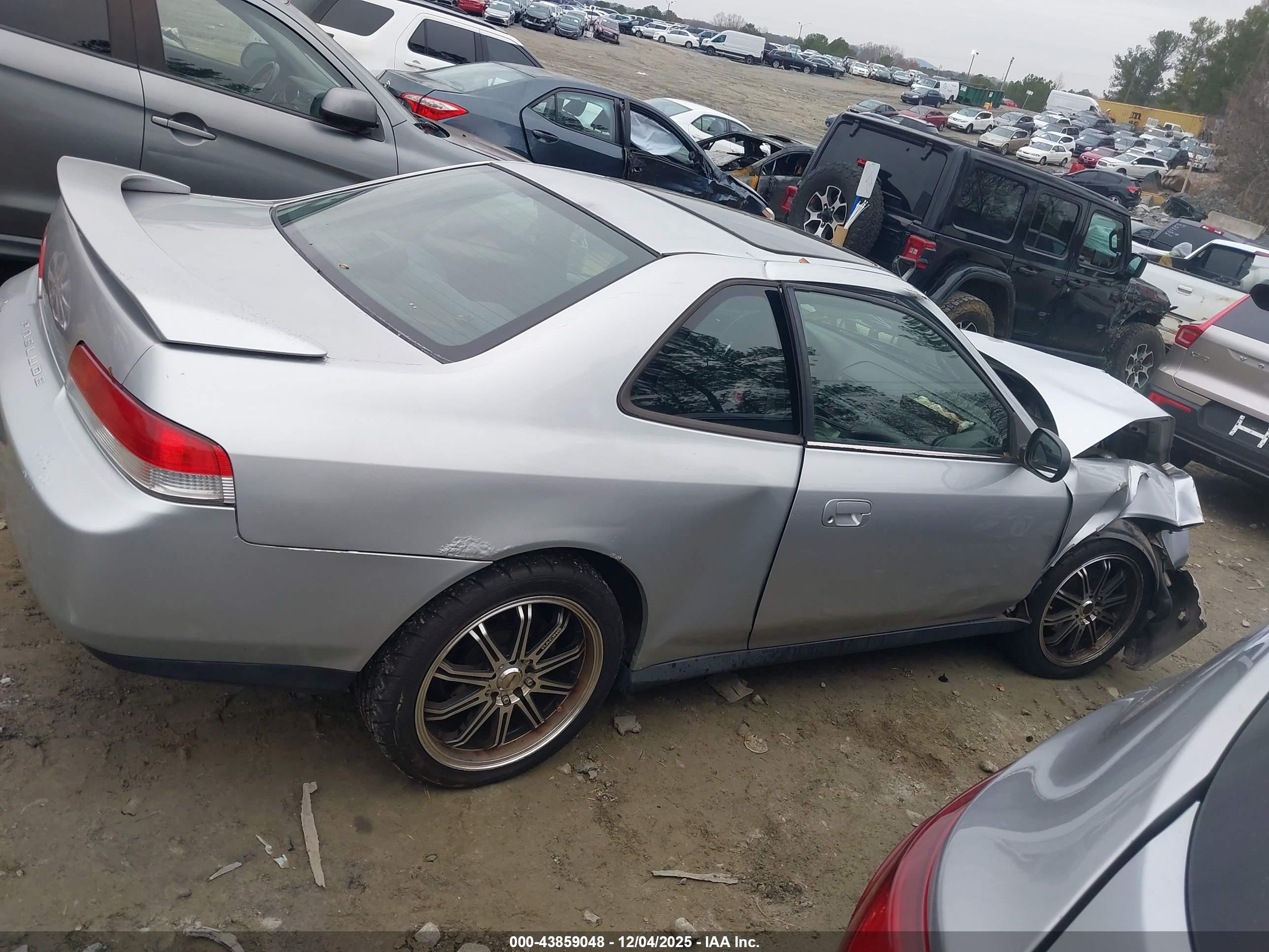 2001 Honda Prelude   Silver vin: JHMBB62411C007754