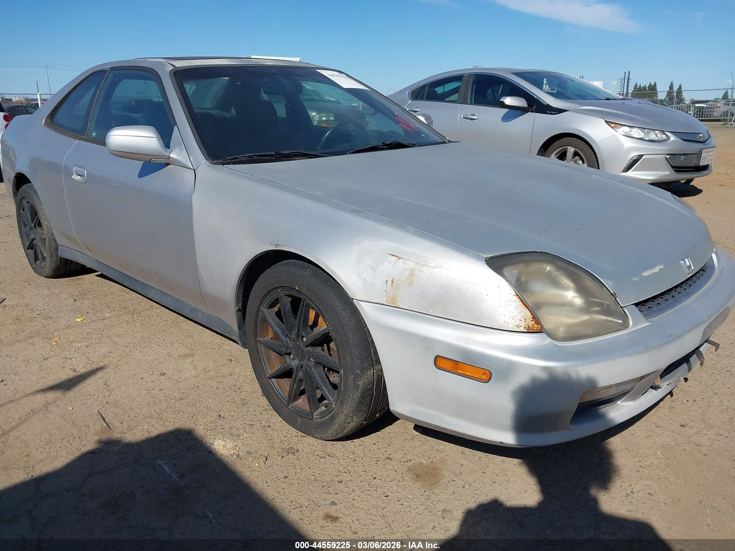 2001 Honda Prelude   Silver vin: JHMBB62411C009228