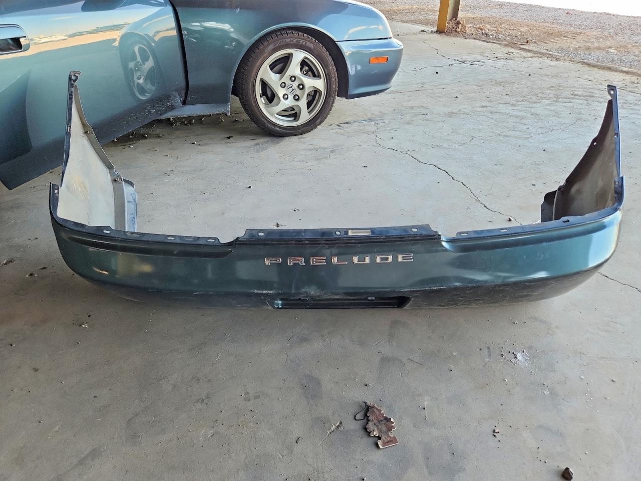 1997 Honda Prelude Gray vin: JHMBB6241VC008070