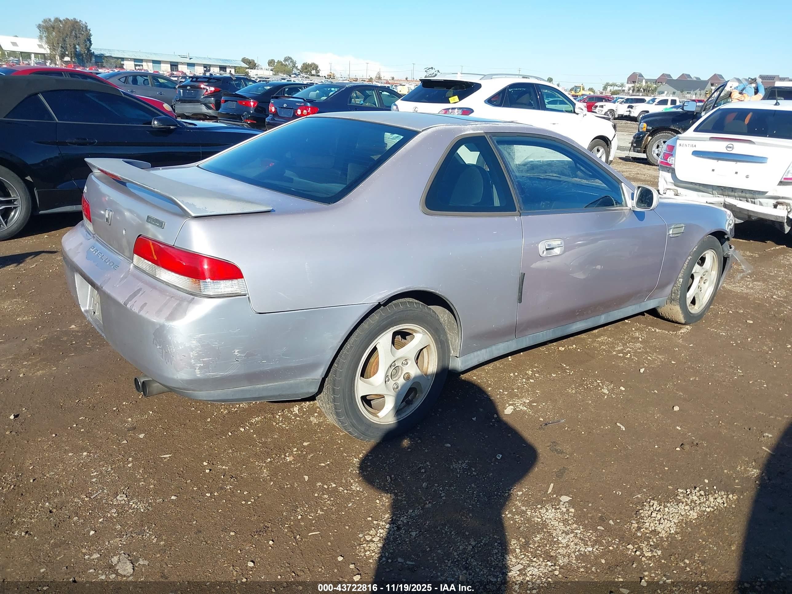 1997 Honda Prelude   Silver vin: JHMBB6243VC002478