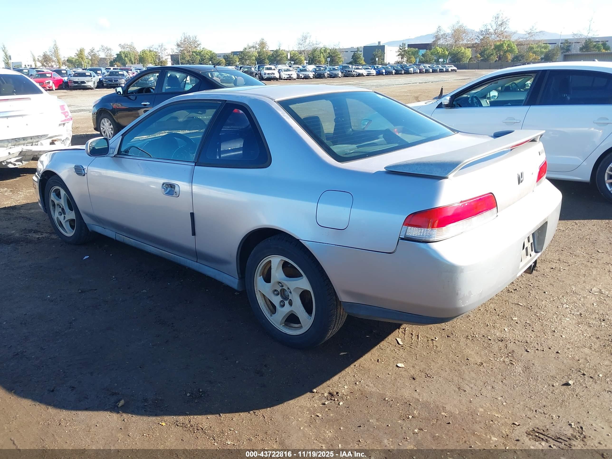 1997 Honda Prelude   Silver vin: JHMBB6243VC002478