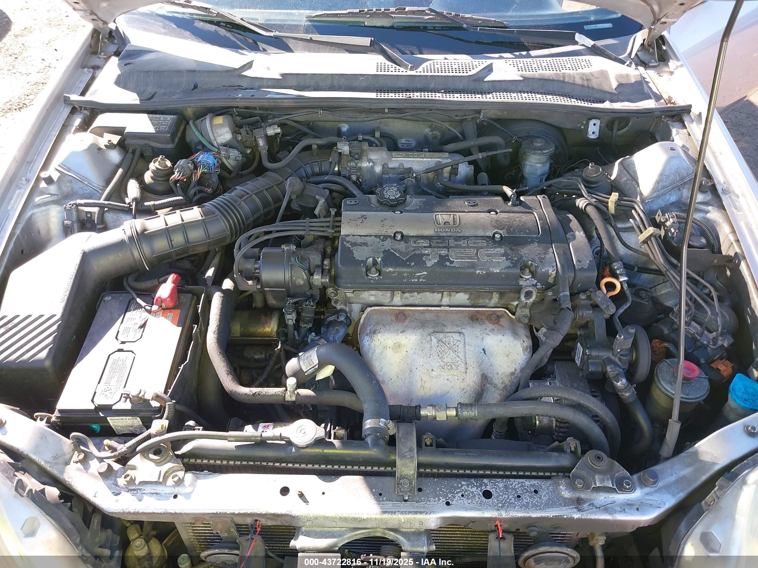1997 Honda Prelude   Silver vin: JHMBB6243VC002478