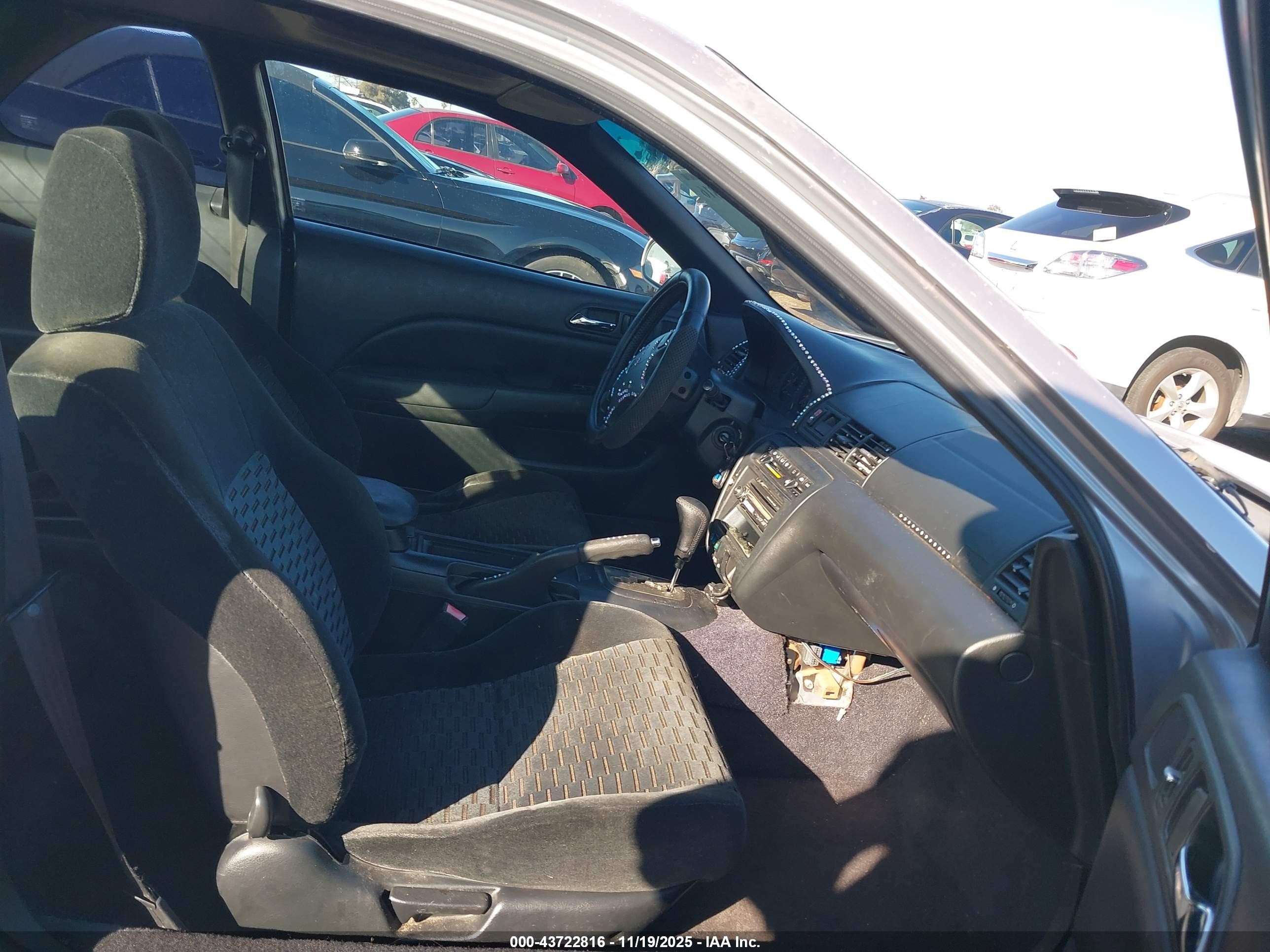 1997 Honda Prelude   Silver vin: JHMBB6243VC002478